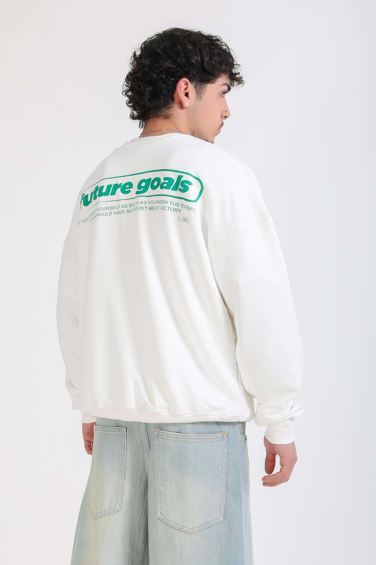 Krem Baskılı Oversize Sweatshirt
