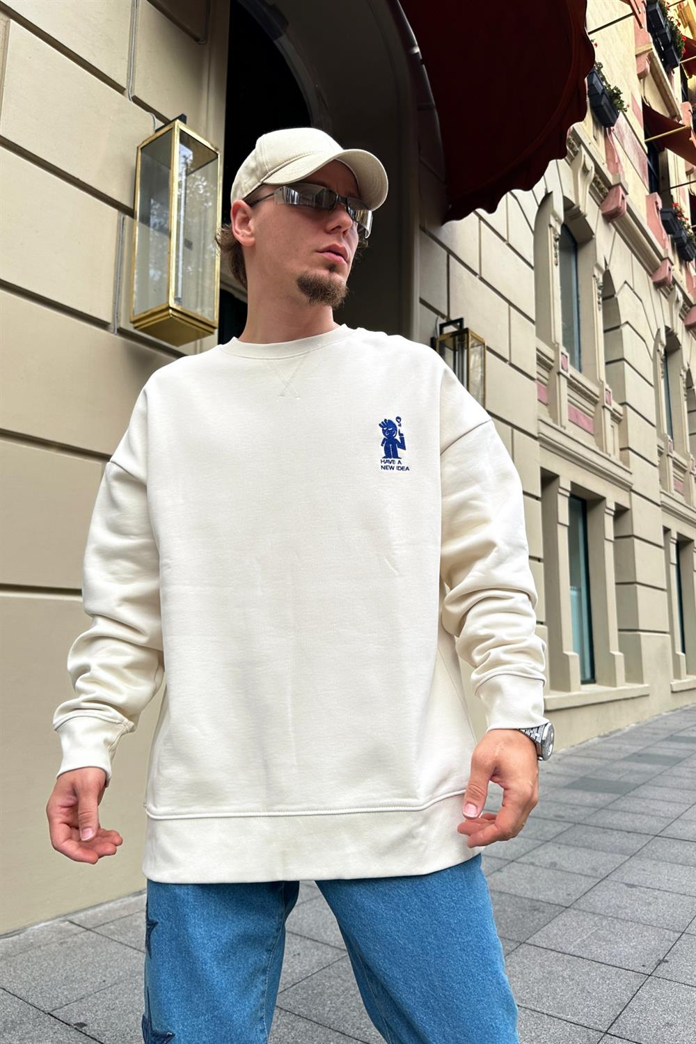 Krem Kapşonsuz Oversize Sweatshirt SW901
