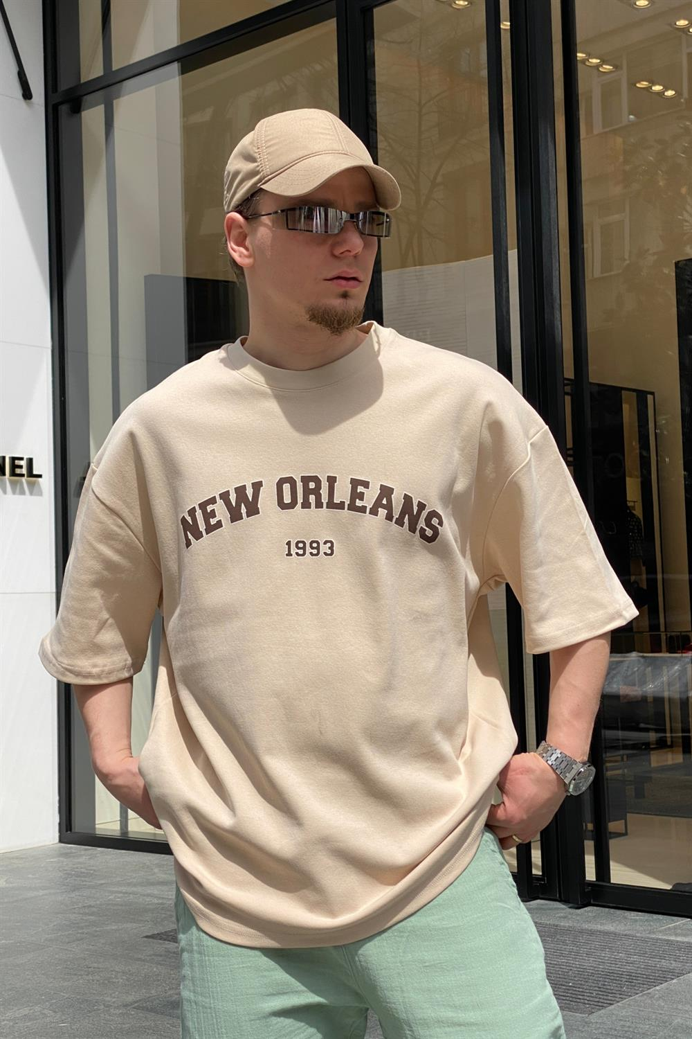 Krem New Orleans Baskılı Oversize Tshirt  T612