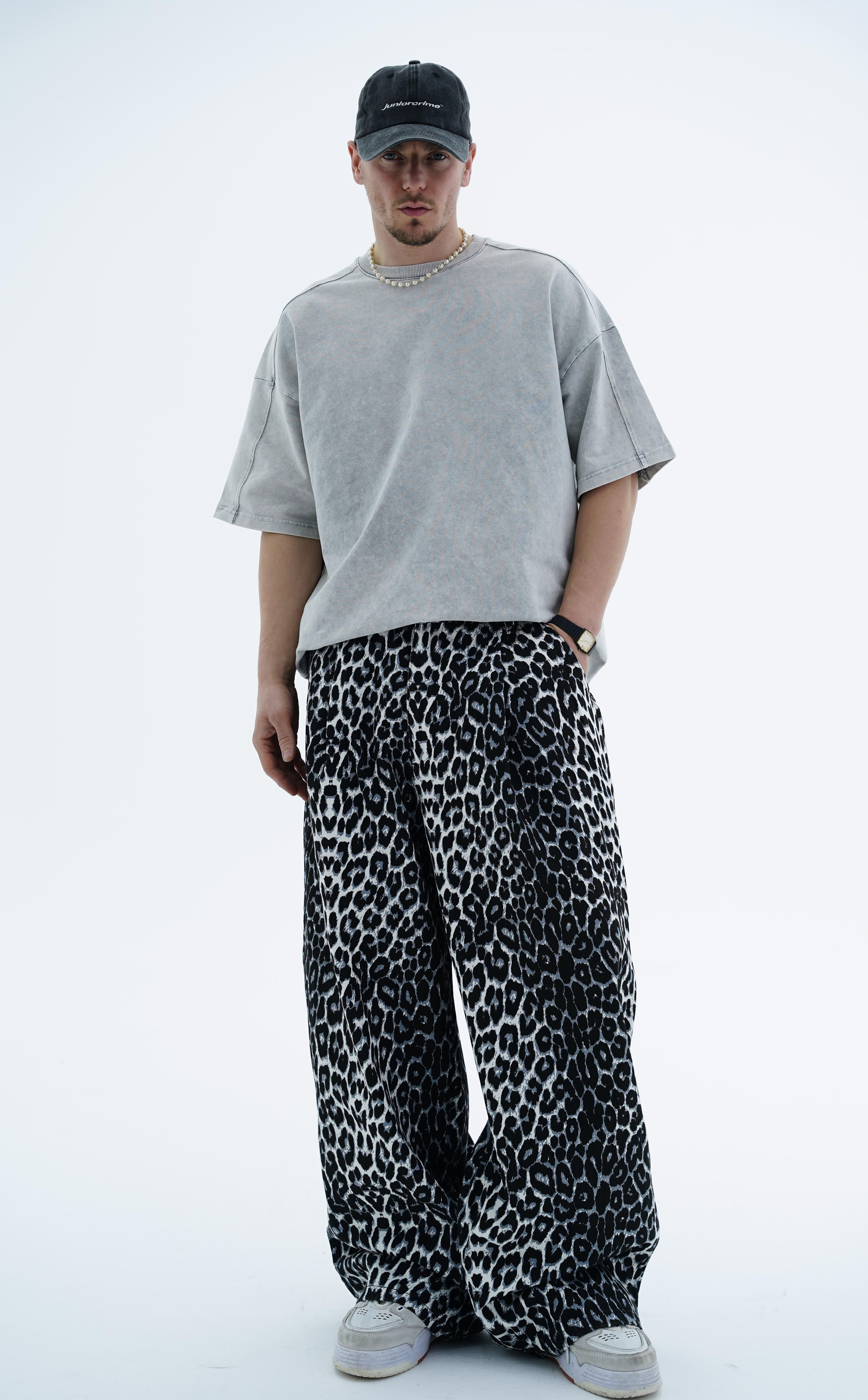 Leopar Desen Beyaz Dokuma Pantolon KN4672