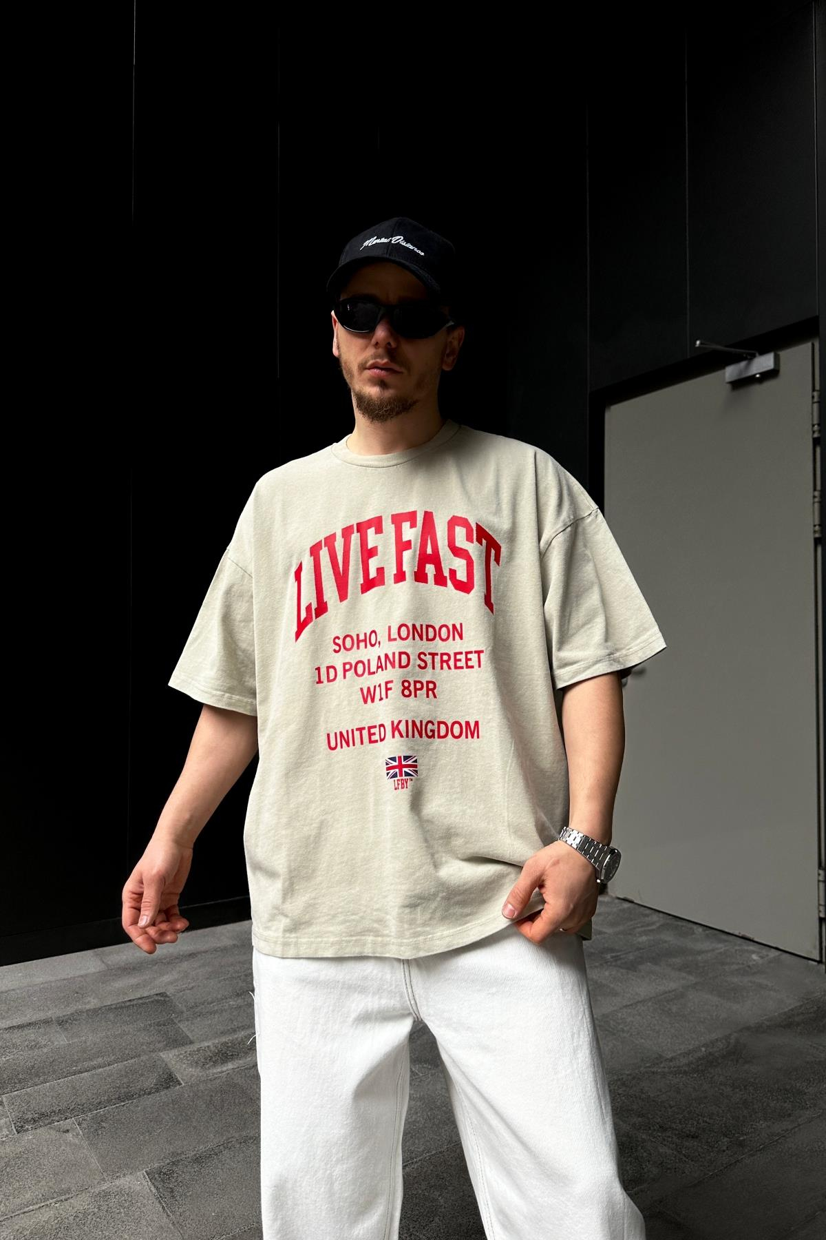 Live Fast Baskılı Bej Oversize Tshirt T883