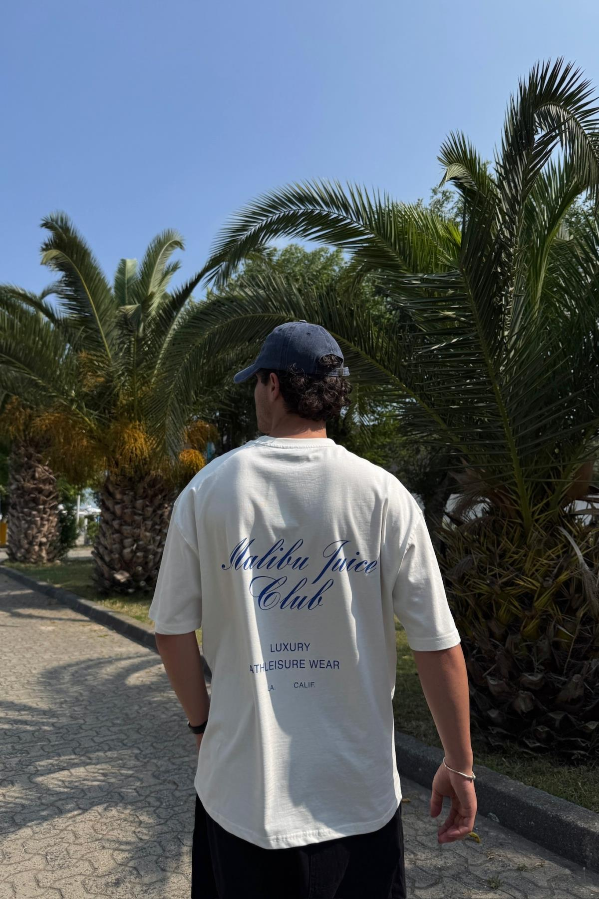 Malibu Baskılı Beyaz Oversize Tshirt PM01