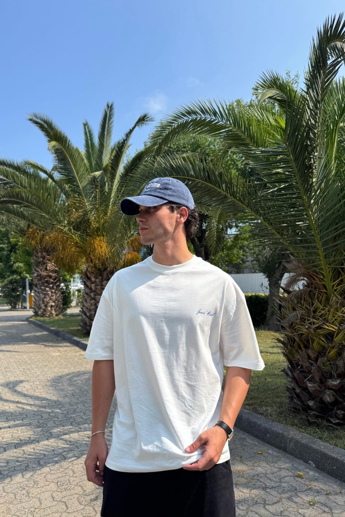 Malibu Baskılı Beyaz Oversize Tshirt PM01