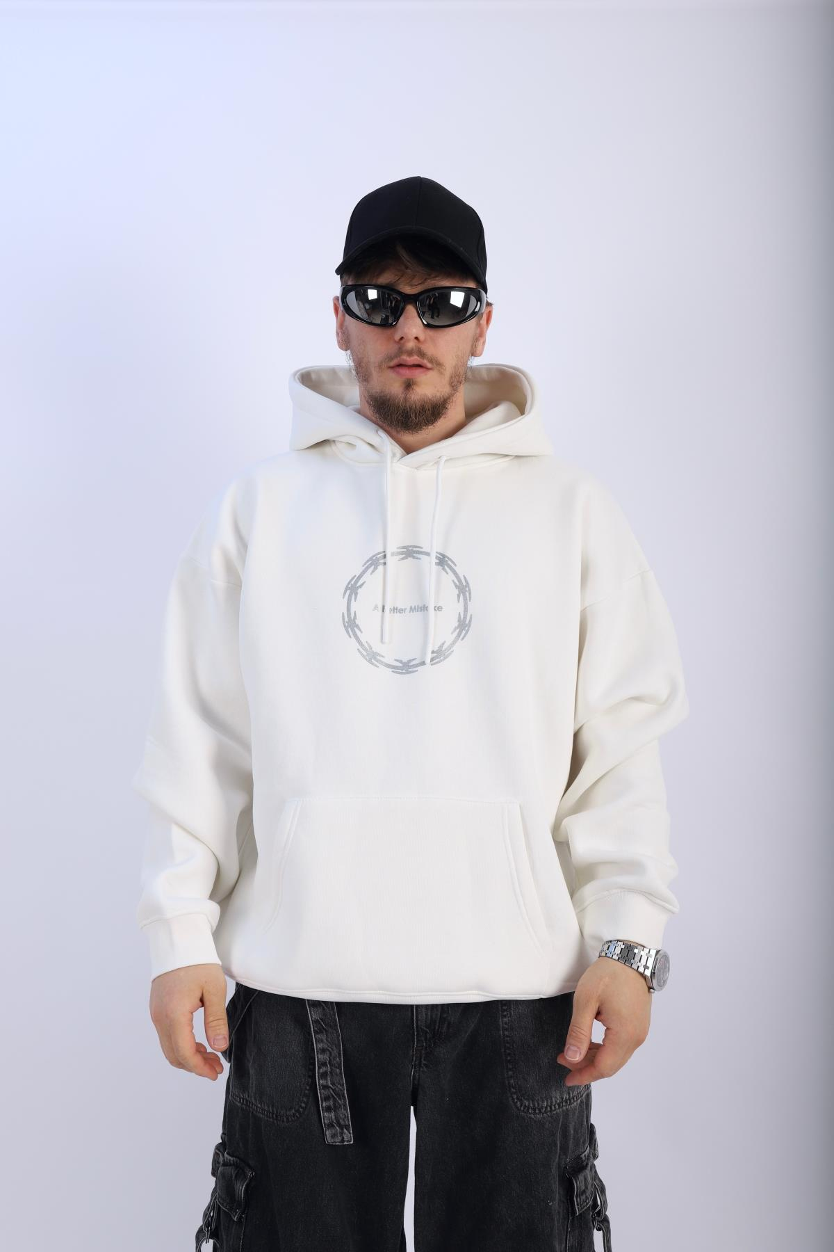 Mistake Baskılı Beyaz Oversize Hoodie SW1091
