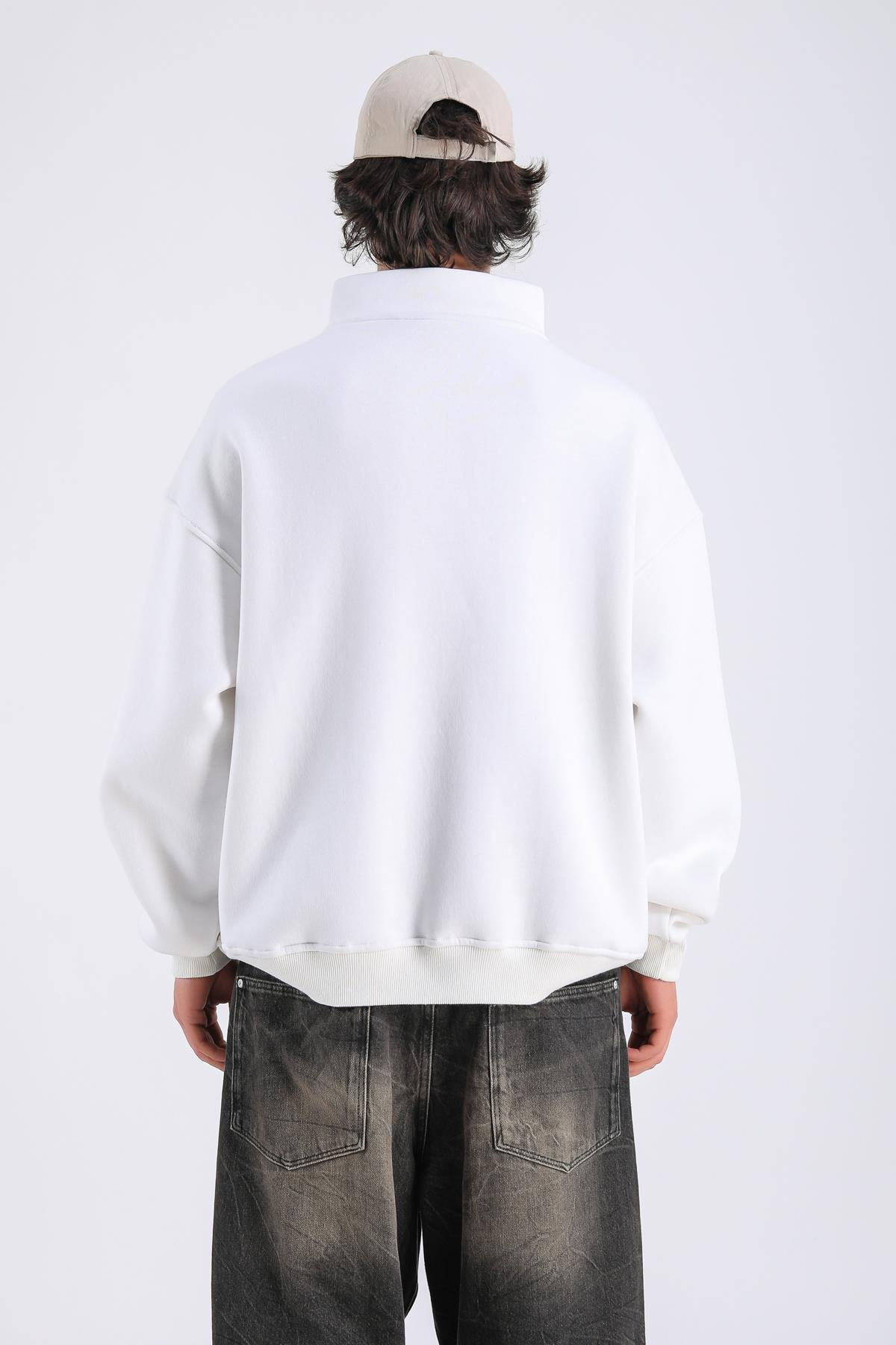Monano Nakışlı Fermuar Yaka Krem Oversize Sweatshirt SW1313