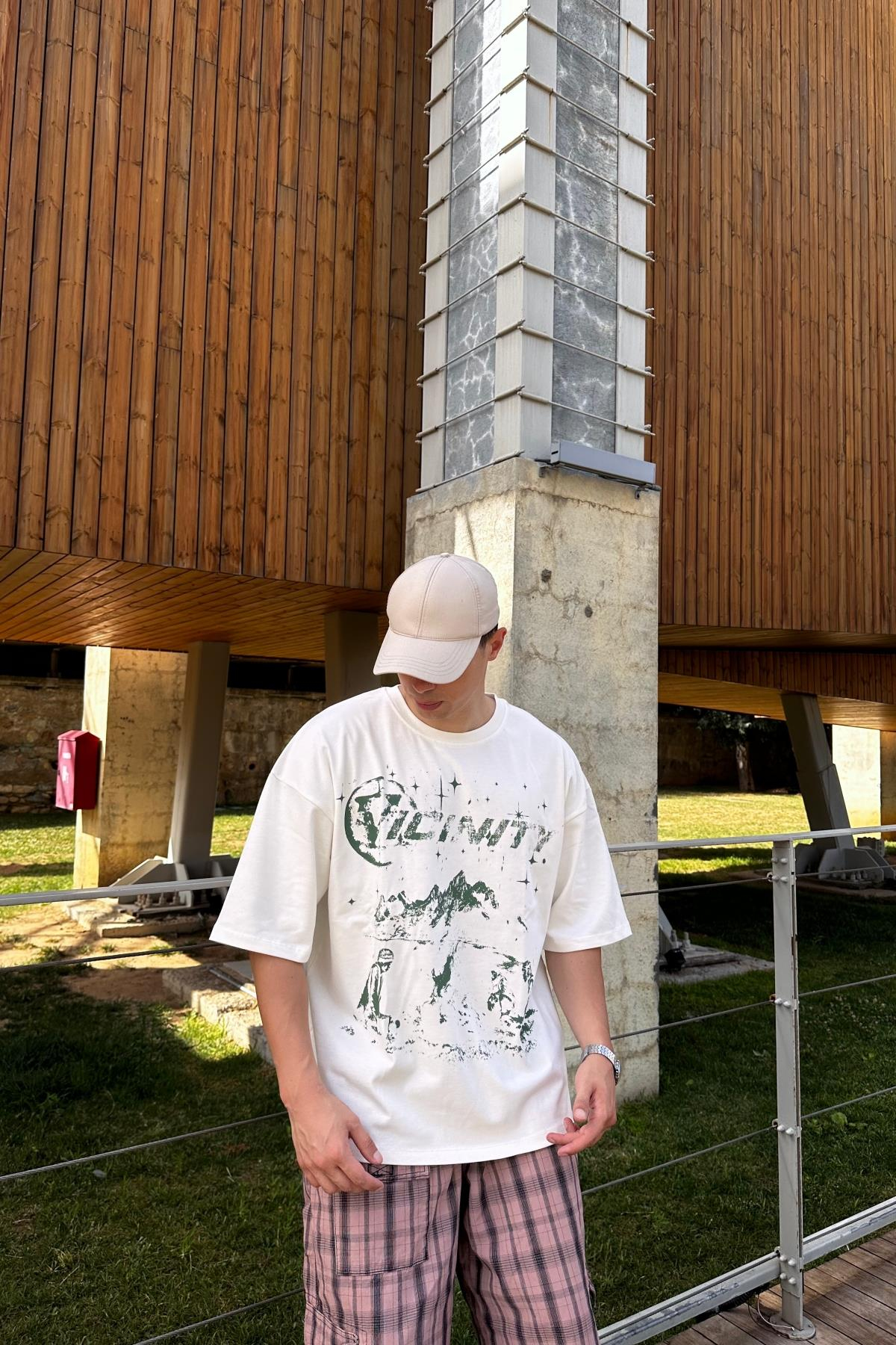 Mount Baskılı Krem Oversize Tshirt  T1131
