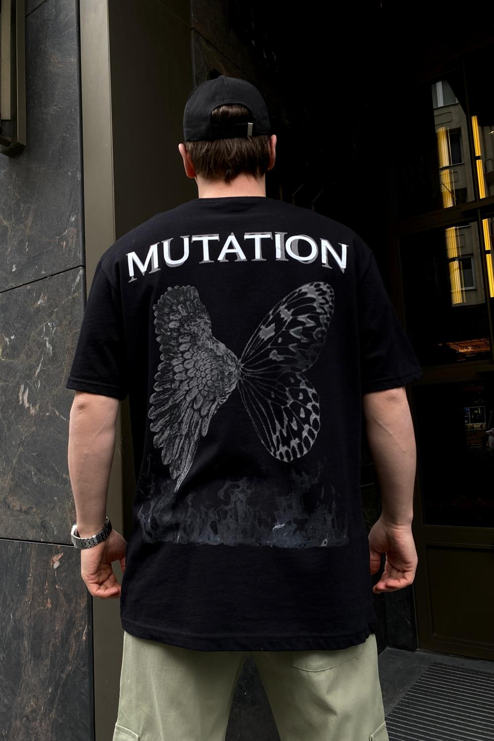 Mutation Butterfly Baskılı Siyah Oversize Tshirt T601
