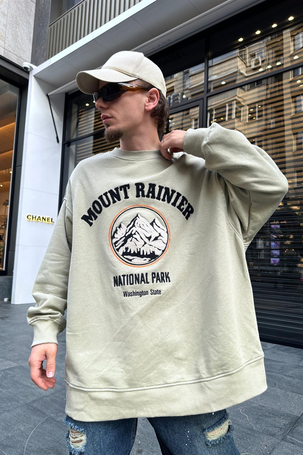 Nakışlı Bej Oversize Sweatshirt SW949