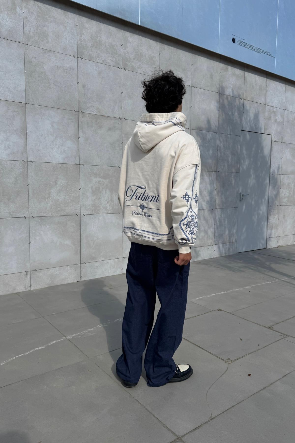 Nakışlı Etnik Desen Krem Oversize Hoodie JC01