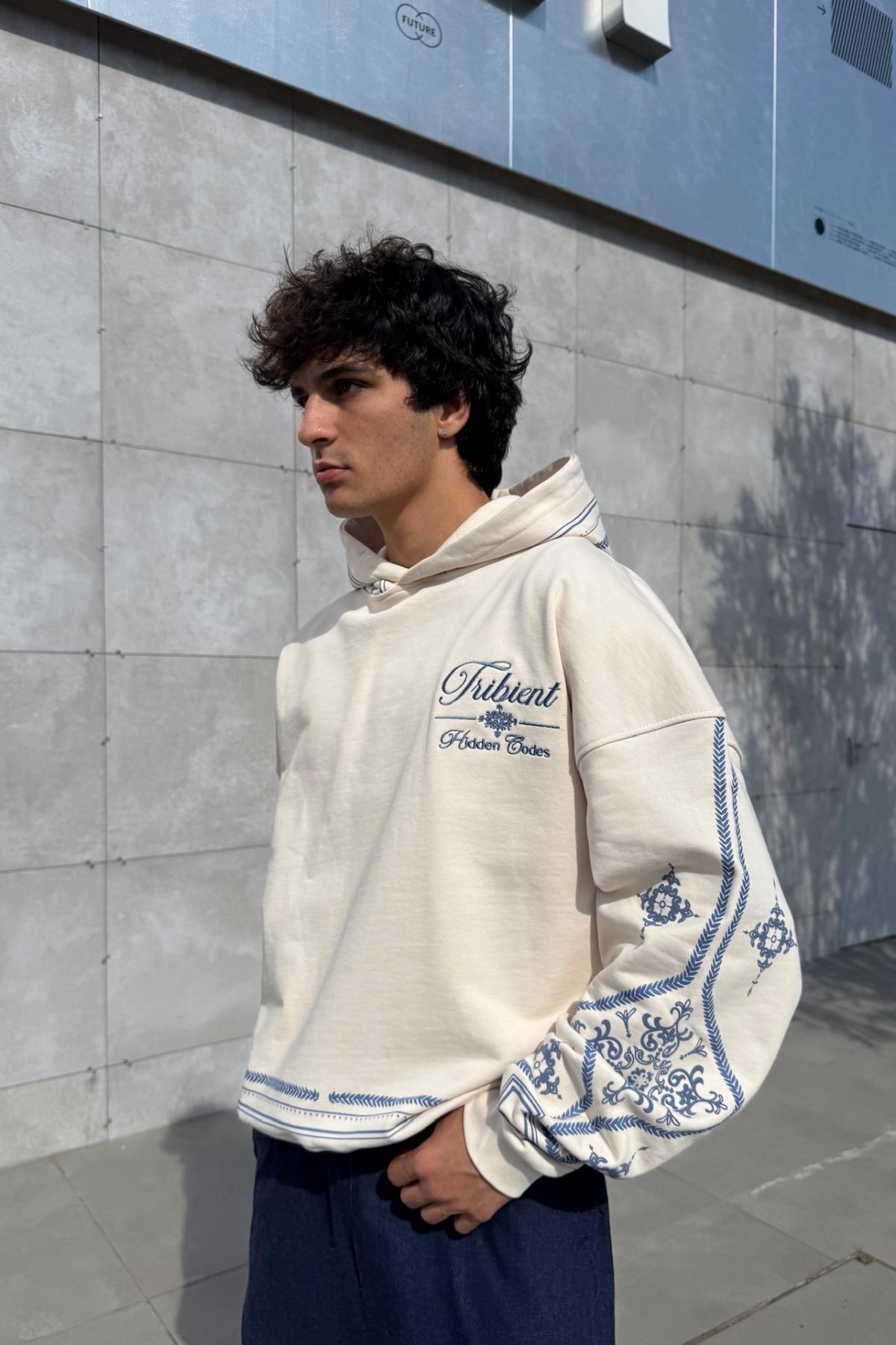 Nakışlı Etnik Desen Krem Oversize Hoodie JC01