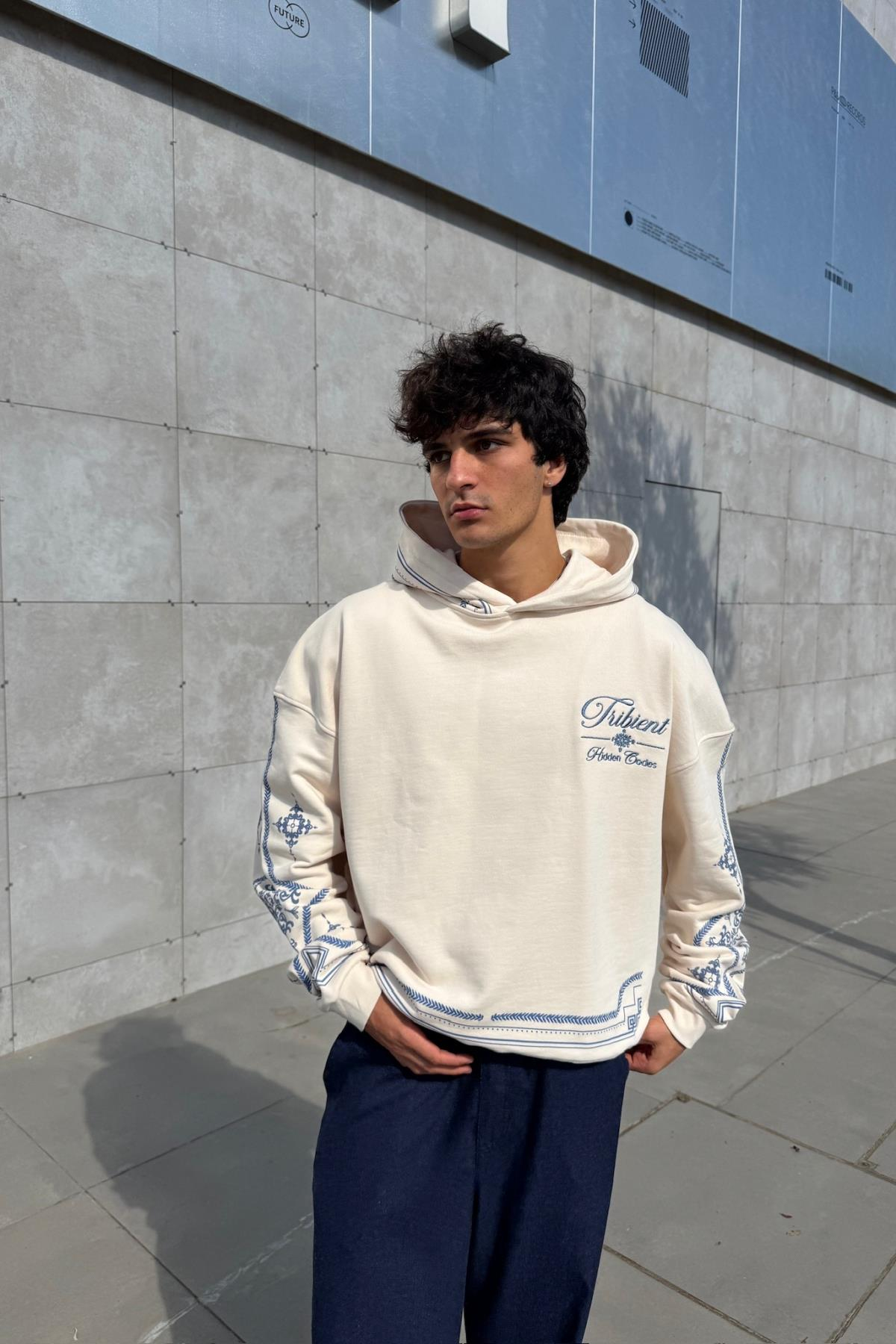 Nakışlı Etnik Desen Krem Oversize Hoodie JC01
