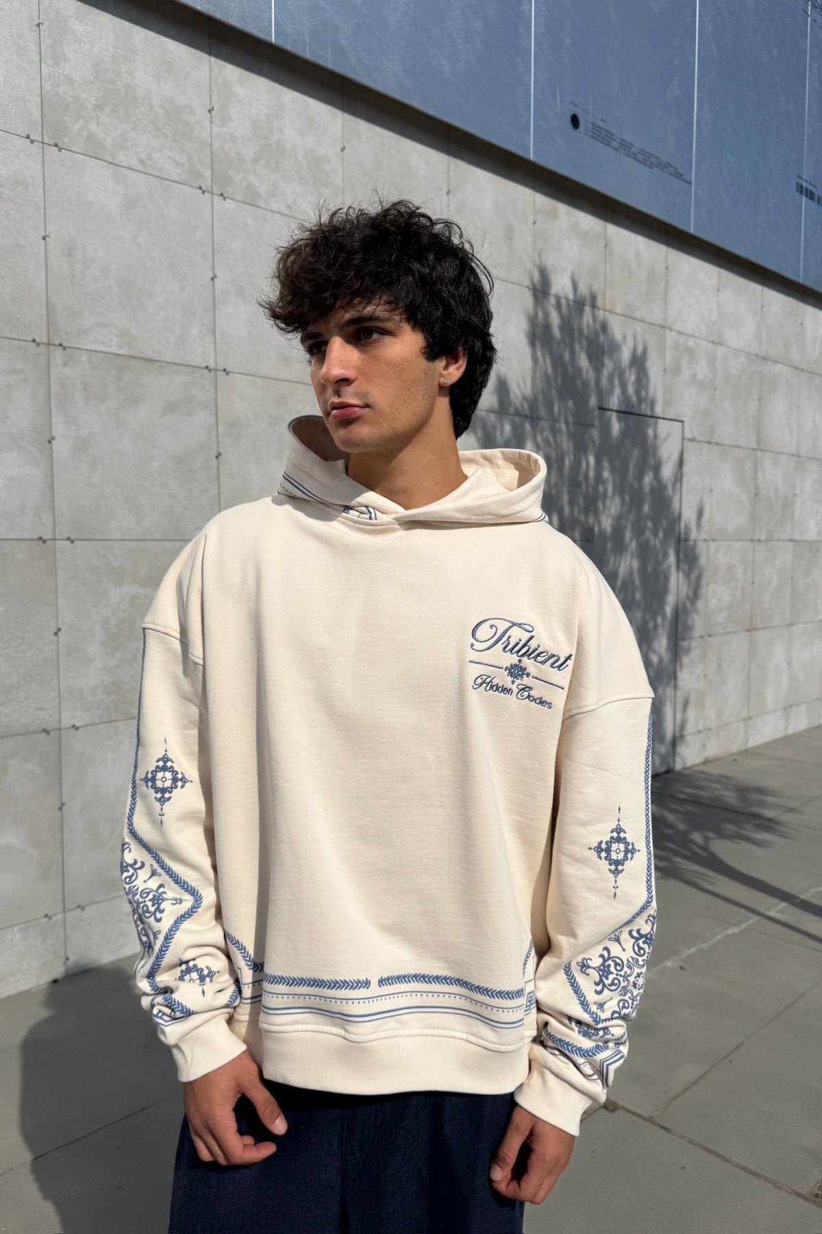 Nakışlı Etnik Desen Krem Oversize Hoodie JC01