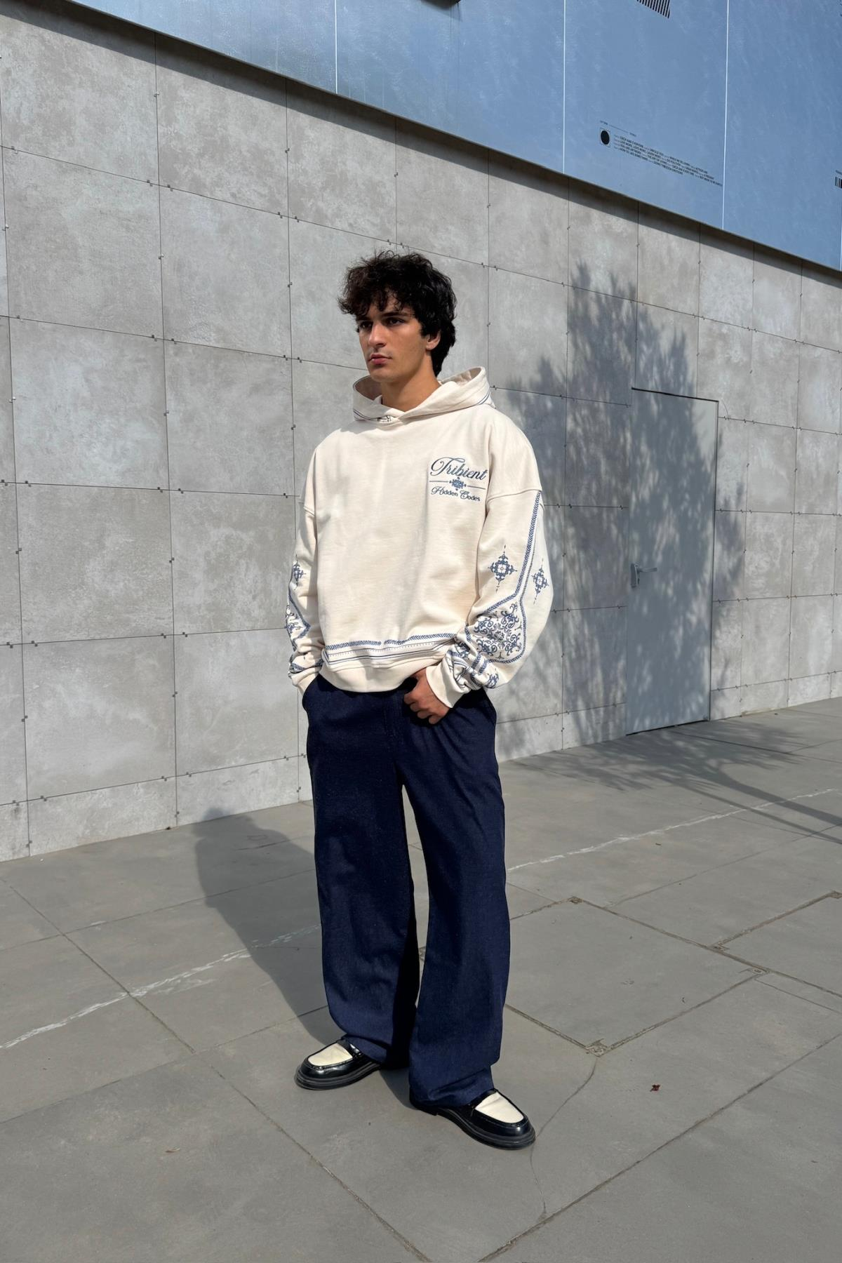 Nakışlı Etnik Desen Krem Oversize Hoodie JC01