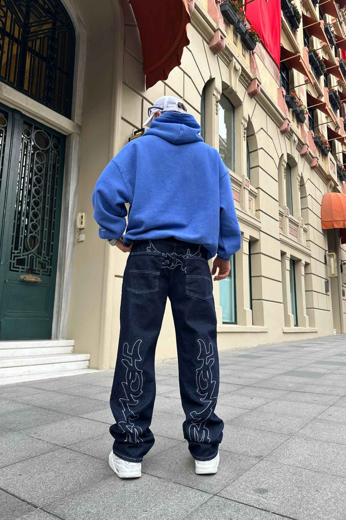 Nakışlı Koyu Mavi Jean Pantolon P828