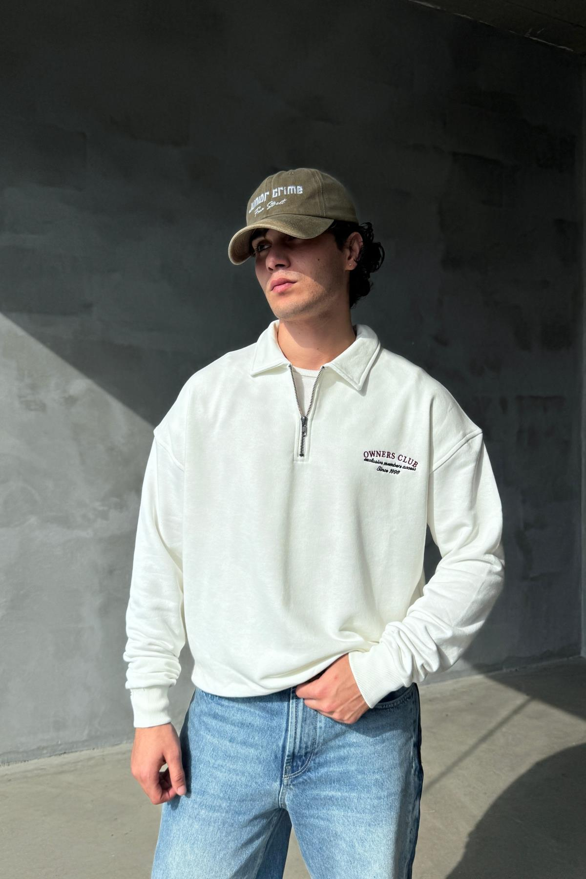 Nakışlı Owners Club Krem Oversize Sweatshirt PM01