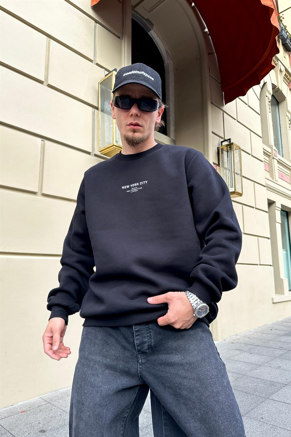 New York Baskılı Siyah Oversize Sweatshirt SW913