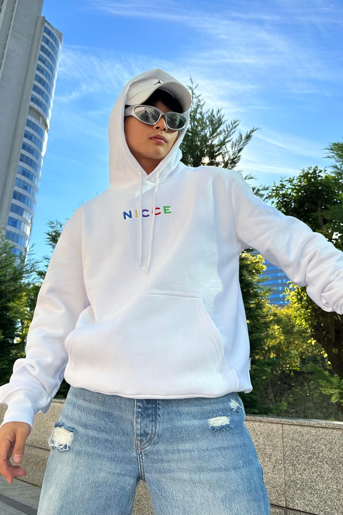 Nicce Nakışlı Beyaz Oversize Sweatshirt SW1012