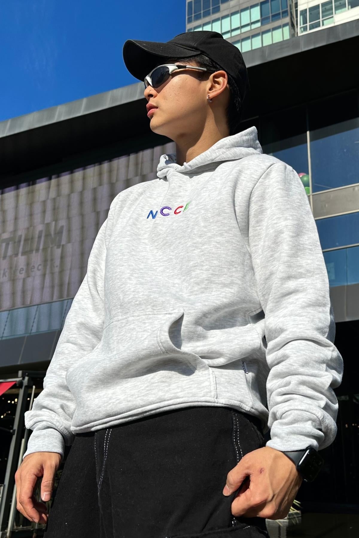 Nicce Nakışlı Gri Oversize Sweatshirt SW1013