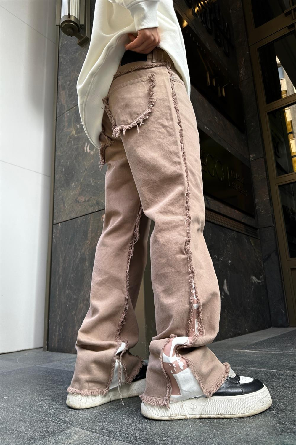 Paça Detay Kahve Jean Pantolon P779