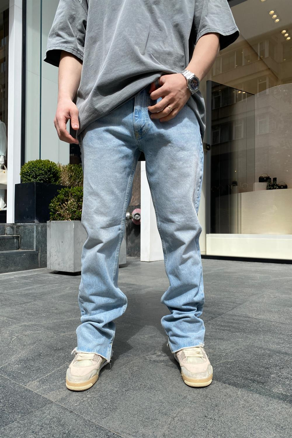 Paça Püsküllü Yırtmaç Detay Jean Pantolon P584