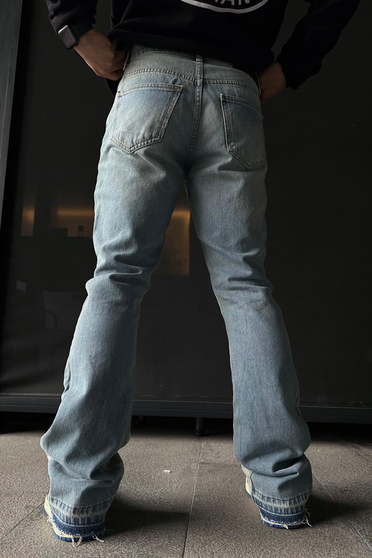 Patch Detay Yıkamalı Jean Pantolon P840