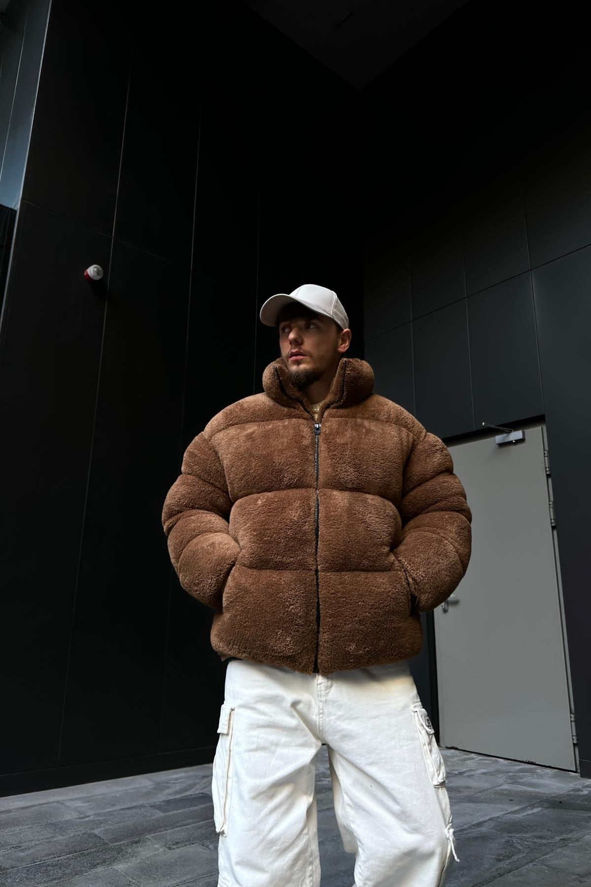 Peluş Kumaş Kahve Puffer Mont MNT128