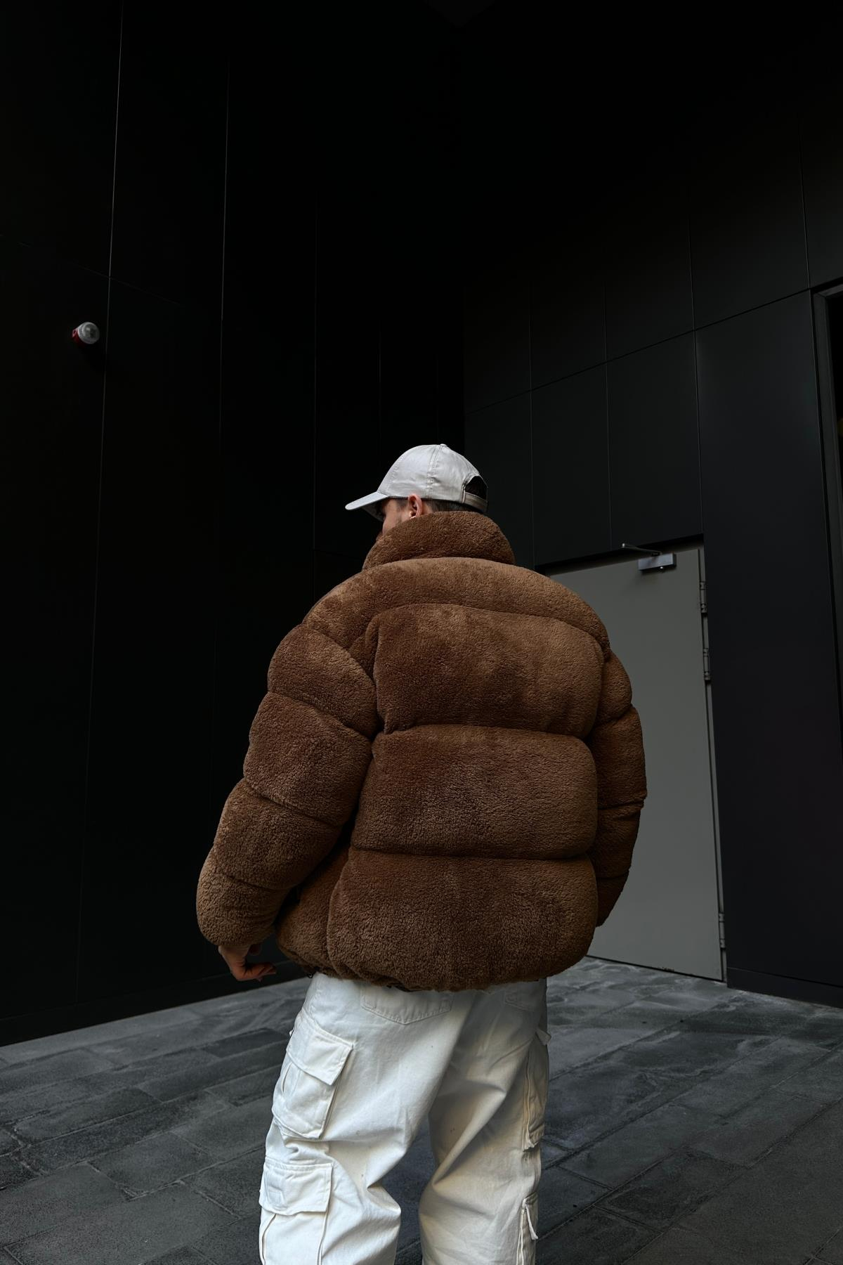 Peluş Kumaş Kahve Puffer Mont MNT128