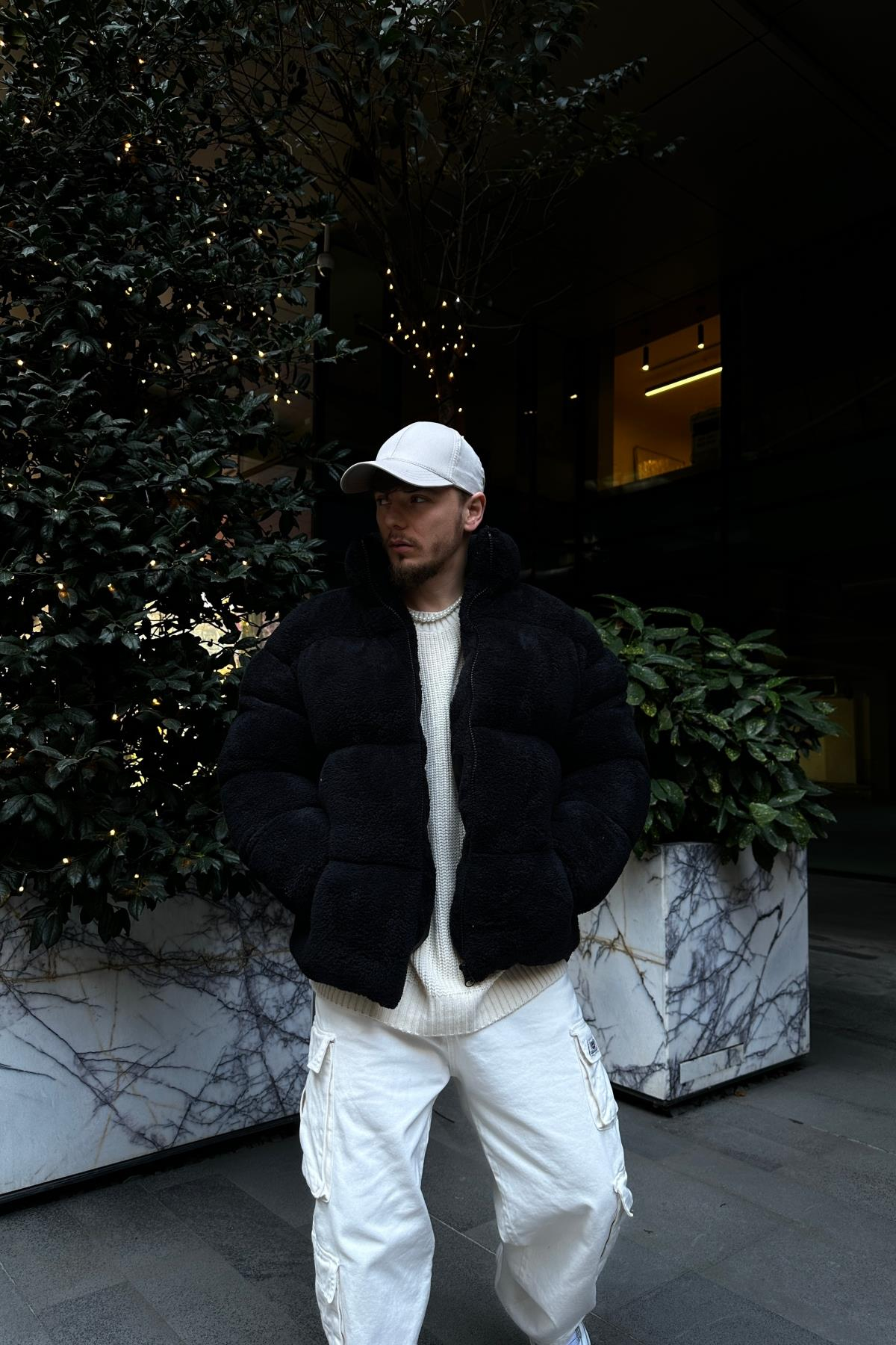 Peluş Kumaş Siyah Puffer Mont MNT130