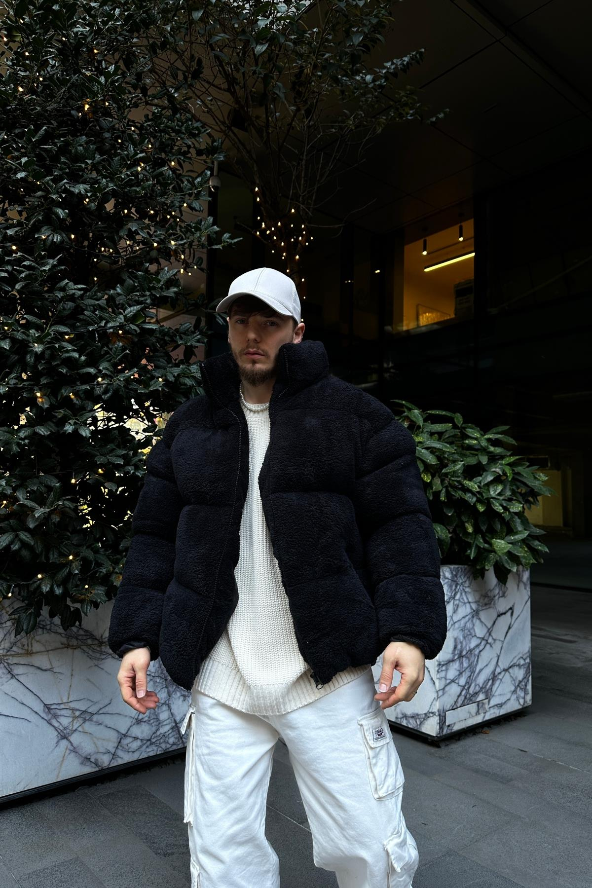 Peluş Kumaş Siyah Puffer Mont MNT130