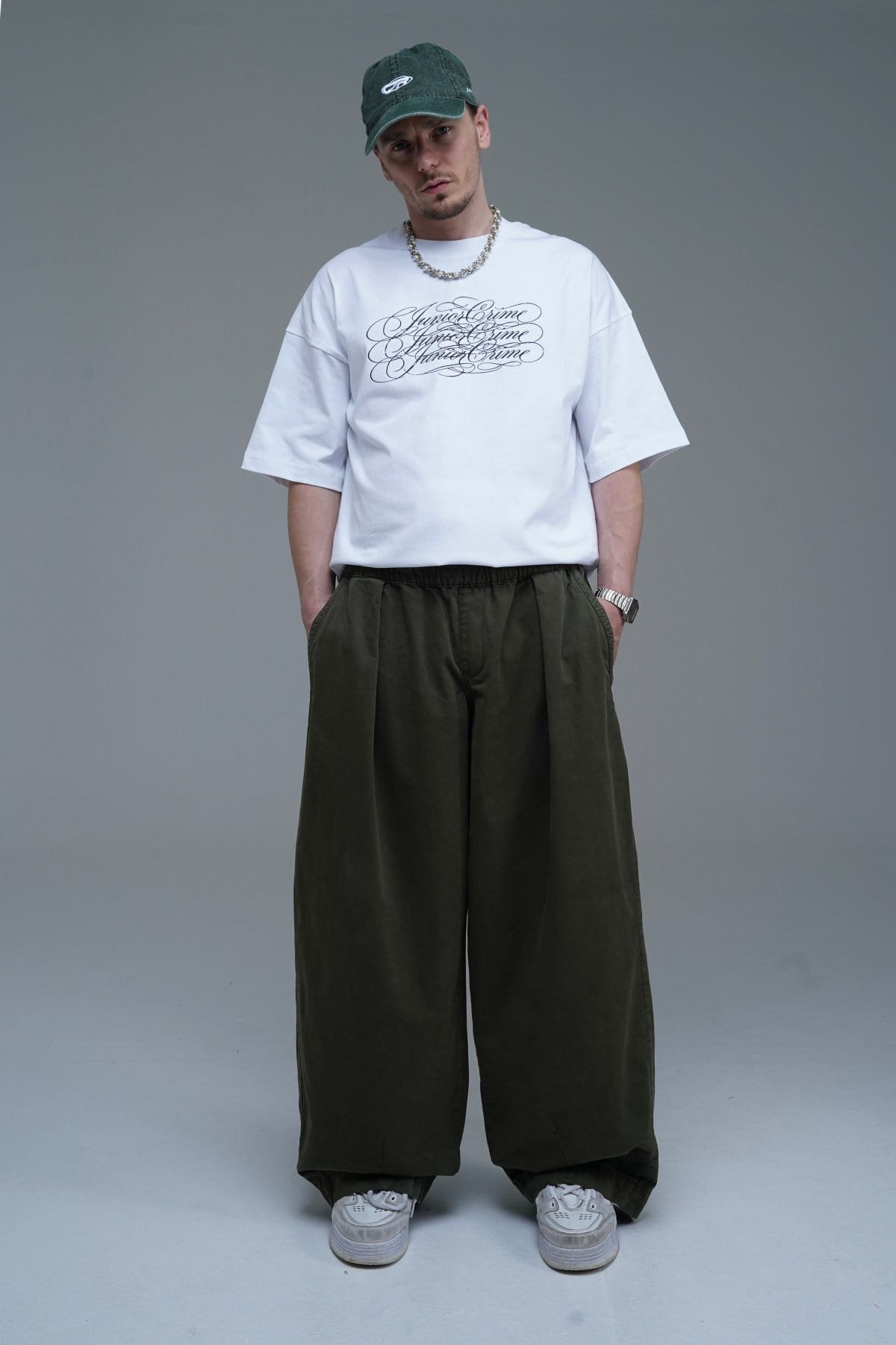 Pile Detay Haki Paraşüt Baggy Pantolon