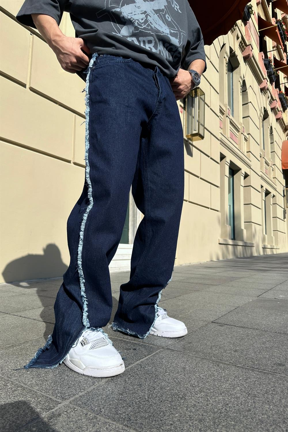 Püskül Şerit Detay Koyu Mavi Jean Pantolon P769