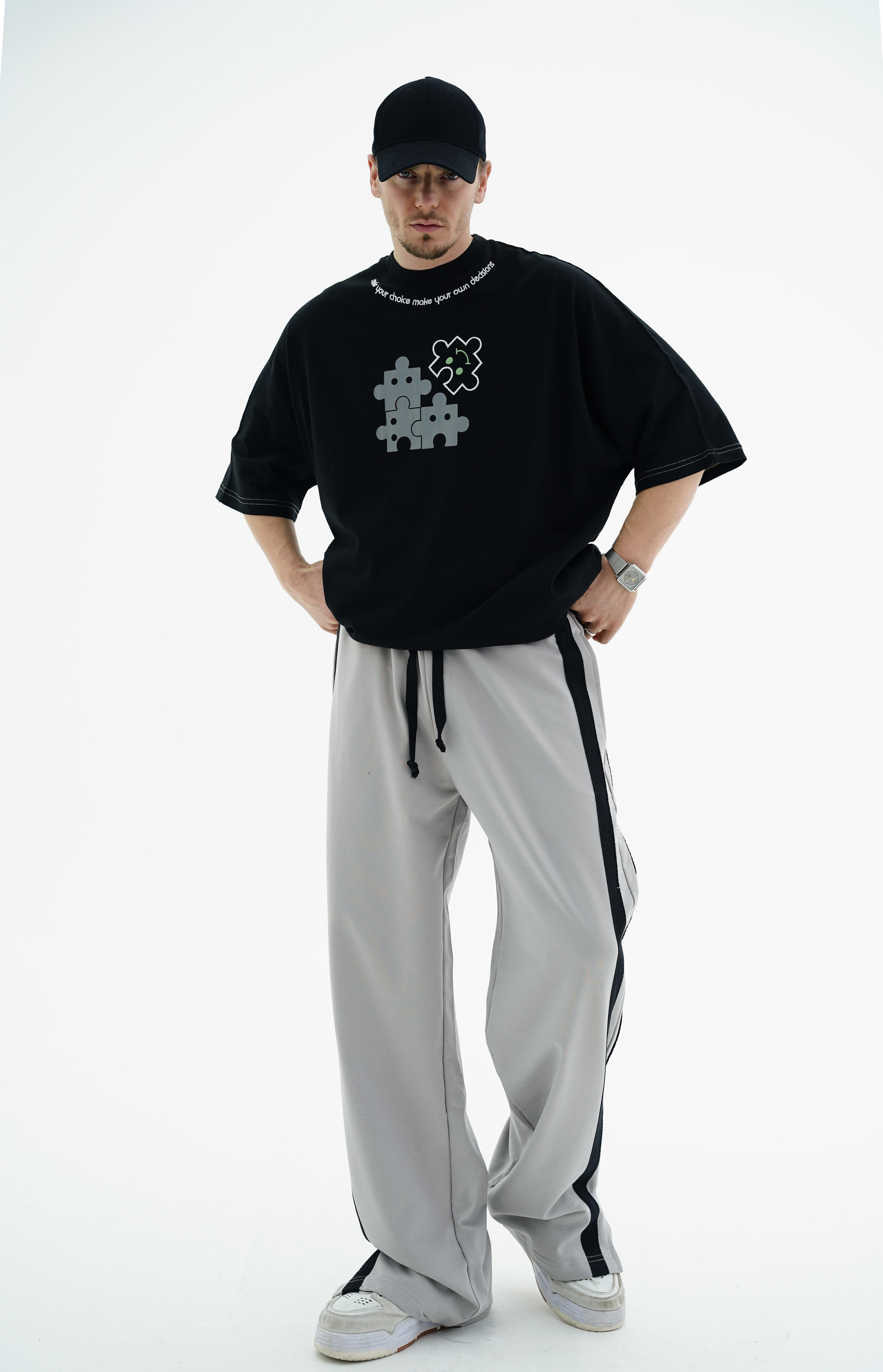 Puzzle Baskılı Siyah Oversize Tshirt JC01 24Y262
