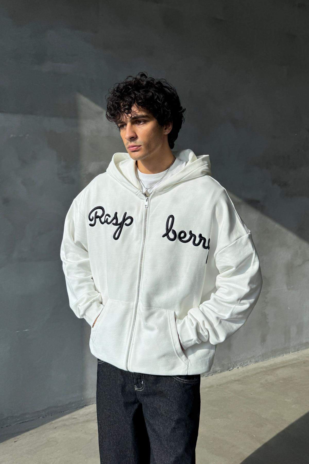 Rasperry Nakışlı Beyaz Oversize Zipper Sweatshirt SR01