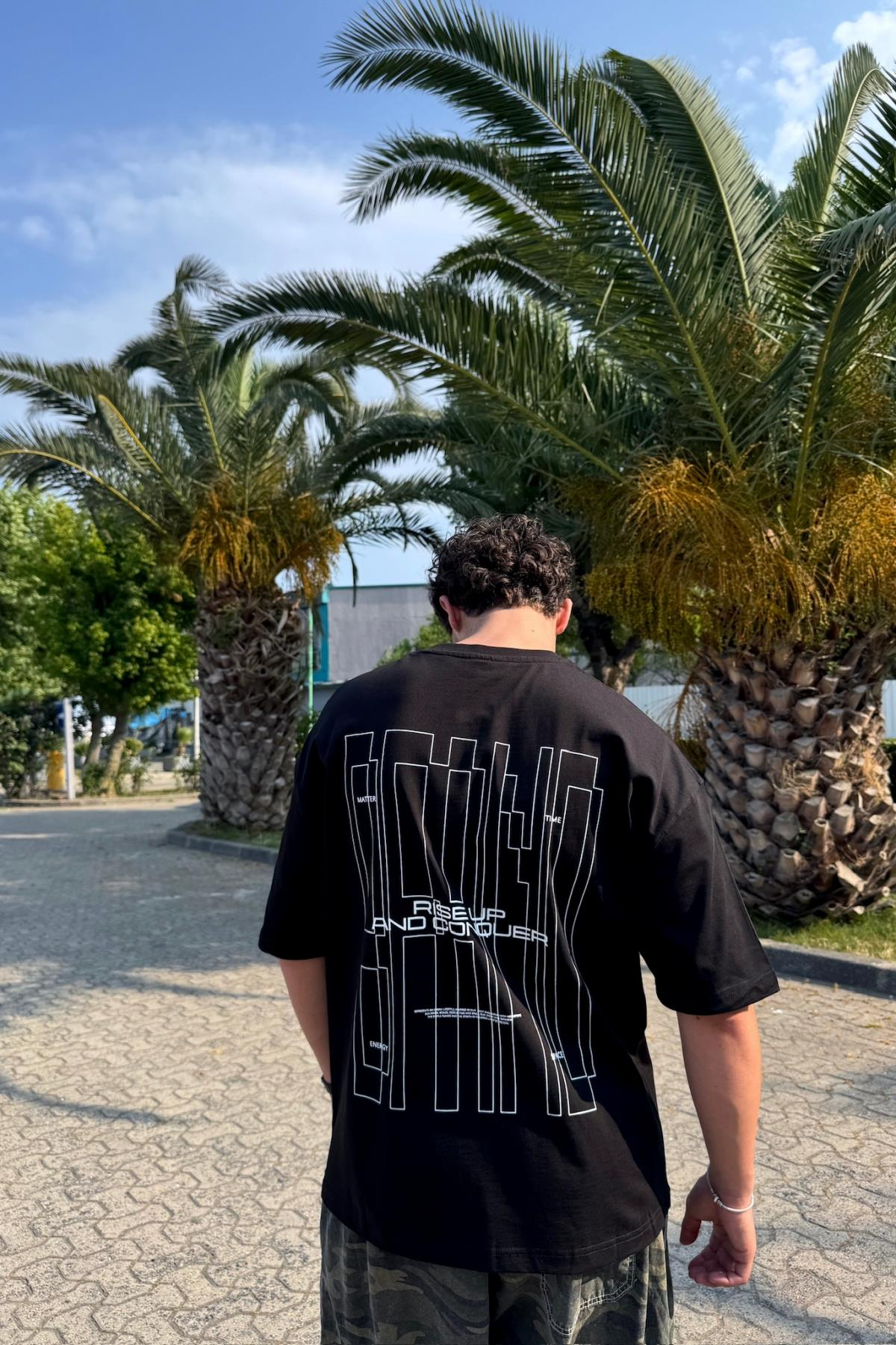 Rise Up Sırt Baskılı Siyah Oversize Tshirt PM01