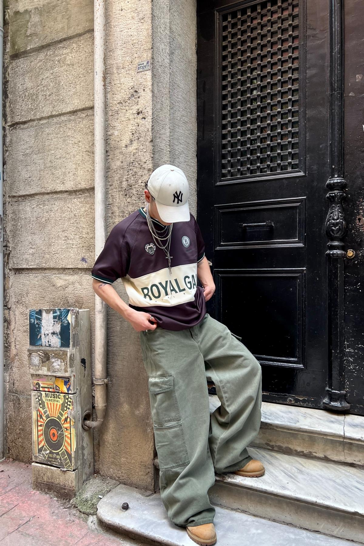 Royal Gala Baskılı V Yaka Oversize Forma Tshirt