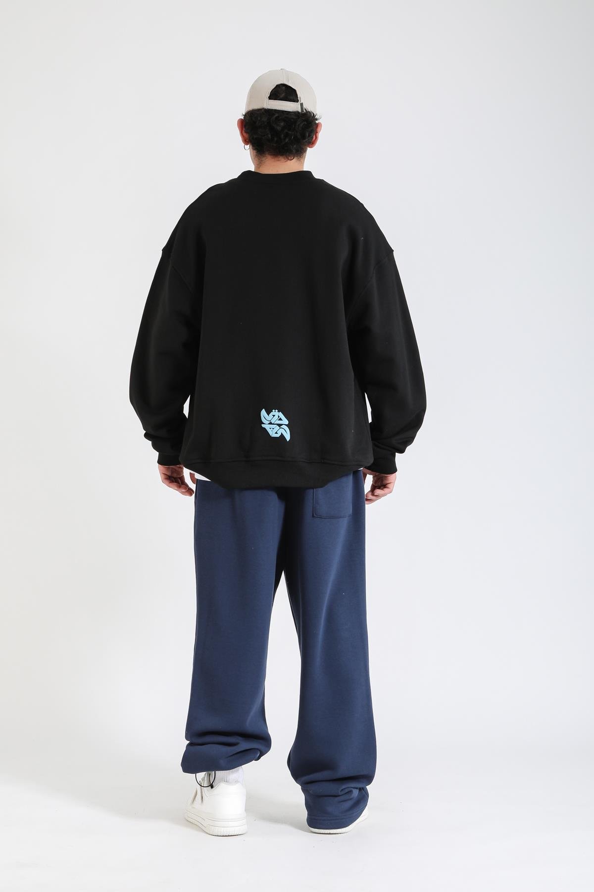 Rv Baskılı Siyah Oversize Sweatshirt SW1405