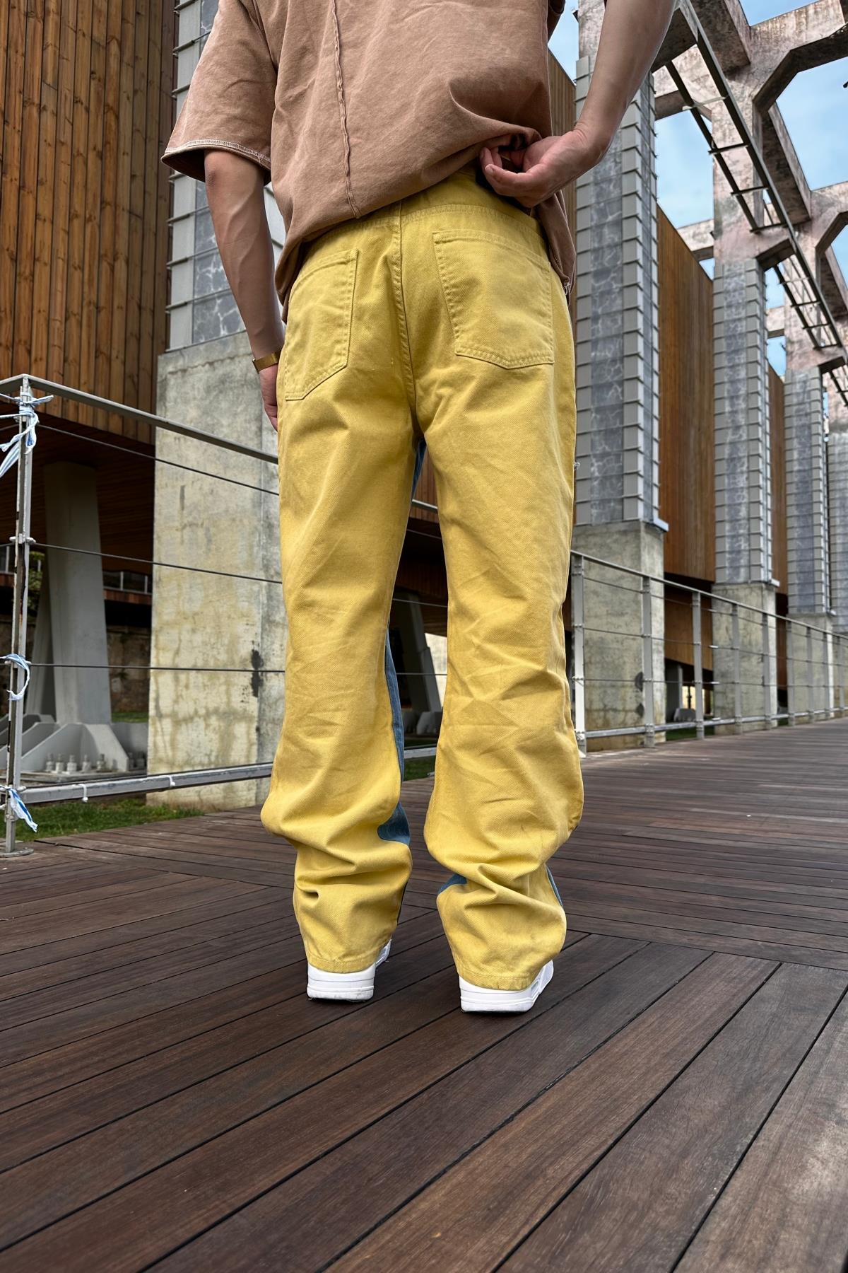 Şerit Detay Yırtık Jean Pantolon P949