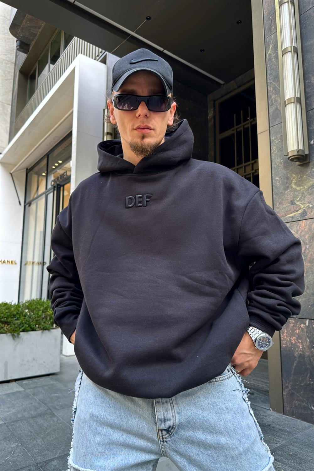 Siyah Def Nakışlı Oversize Sweatshirt SW908