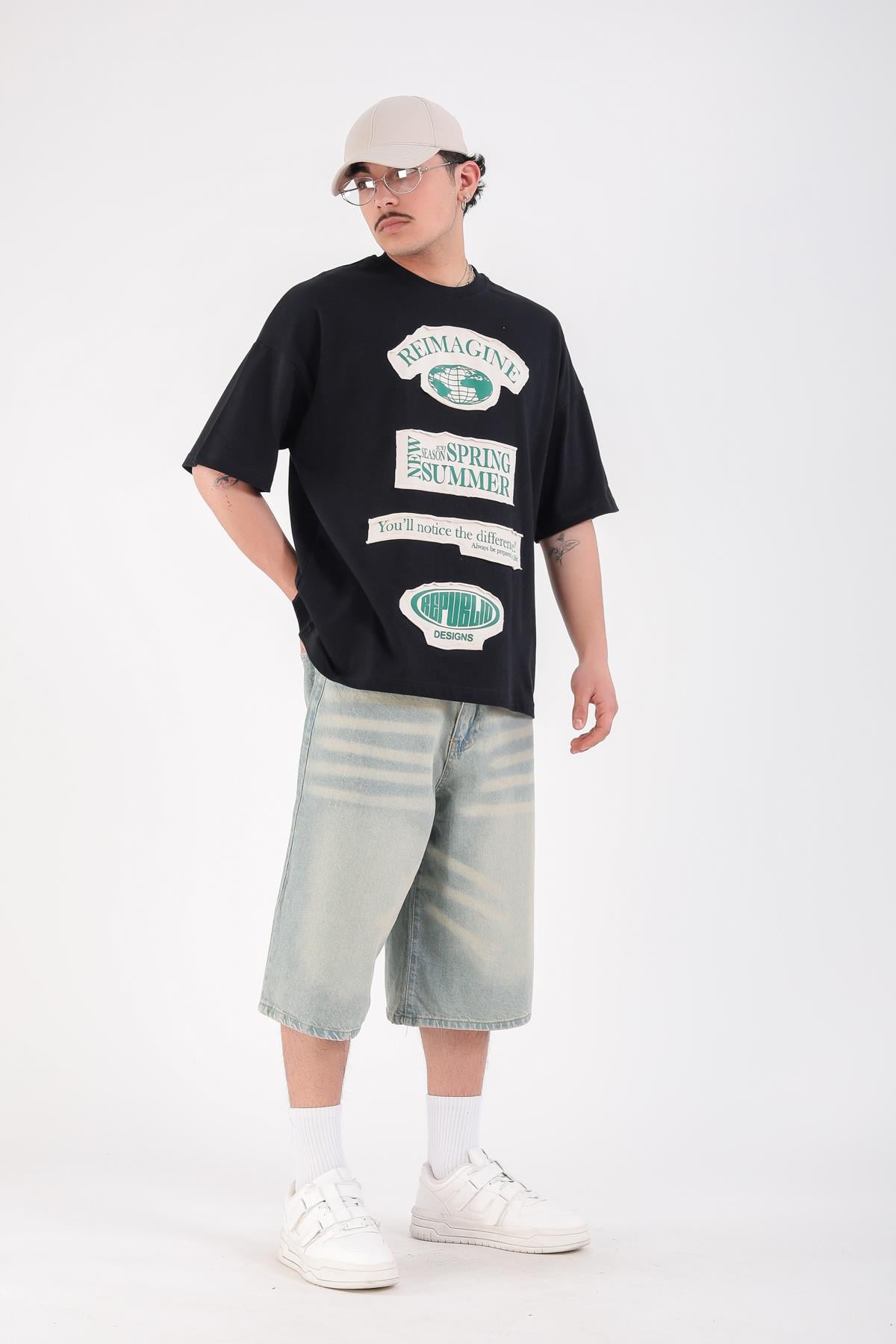 Siyah Patch Detay Oversize Reimagine Tshirt