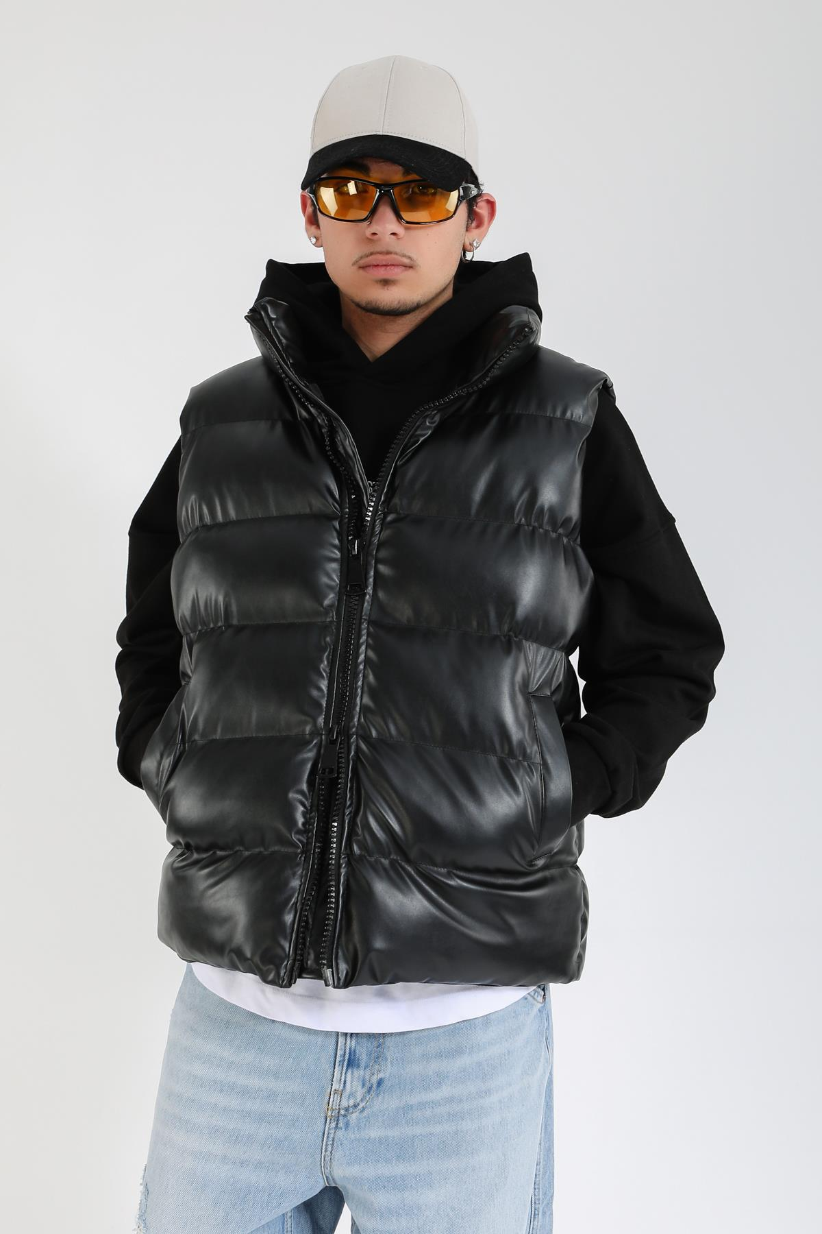 Siyah Regular Fit Şişme Yelek MNT133