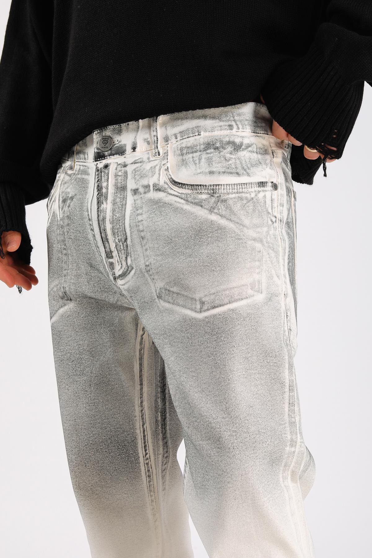Slim Fit Washed Jean - Light Grey P1085