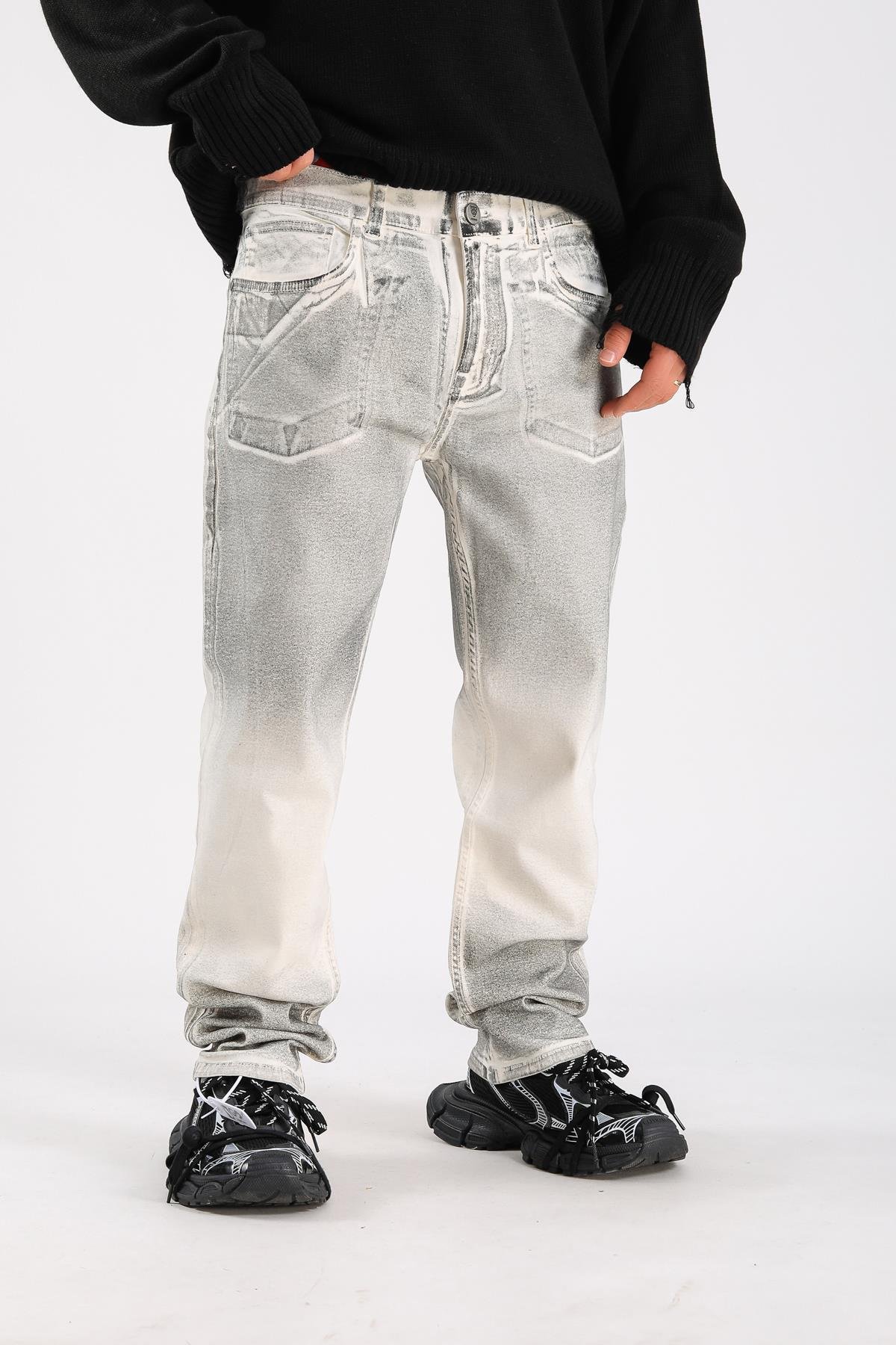Slim Fit Washed Jean - Light Grey P1085