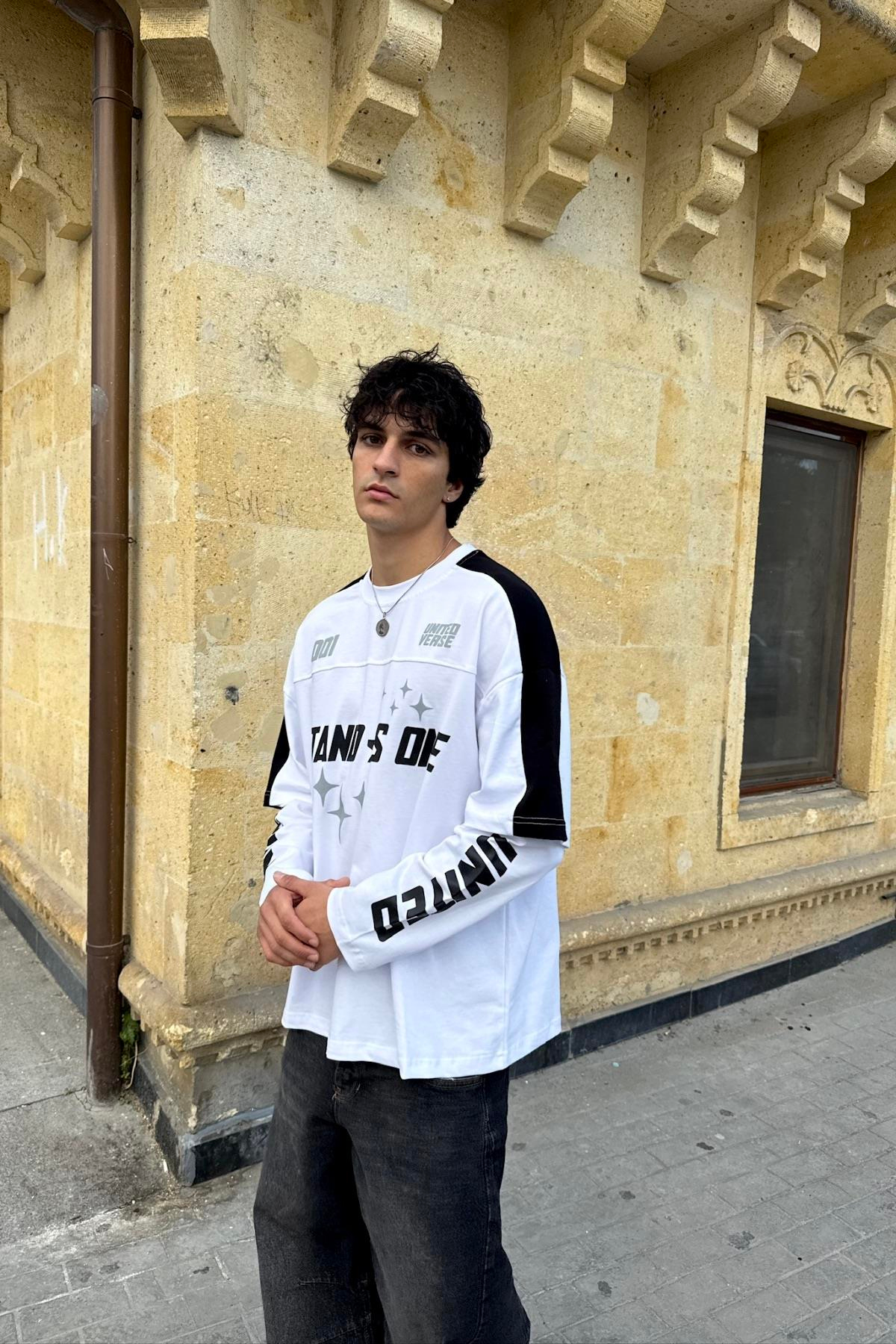 Stand Baskılı Beyaz Oversize Sweatshirt JC01