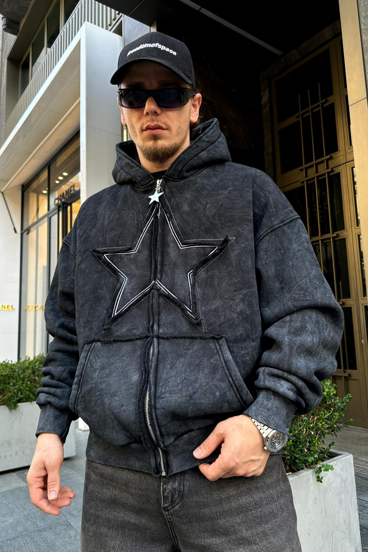 Star Patch Acid Wash Siyah Oversize Sweatshirt SW977