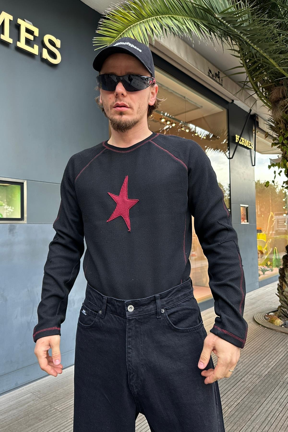 Star Patch Detay Siyah Fit Sweatshirt SW1002