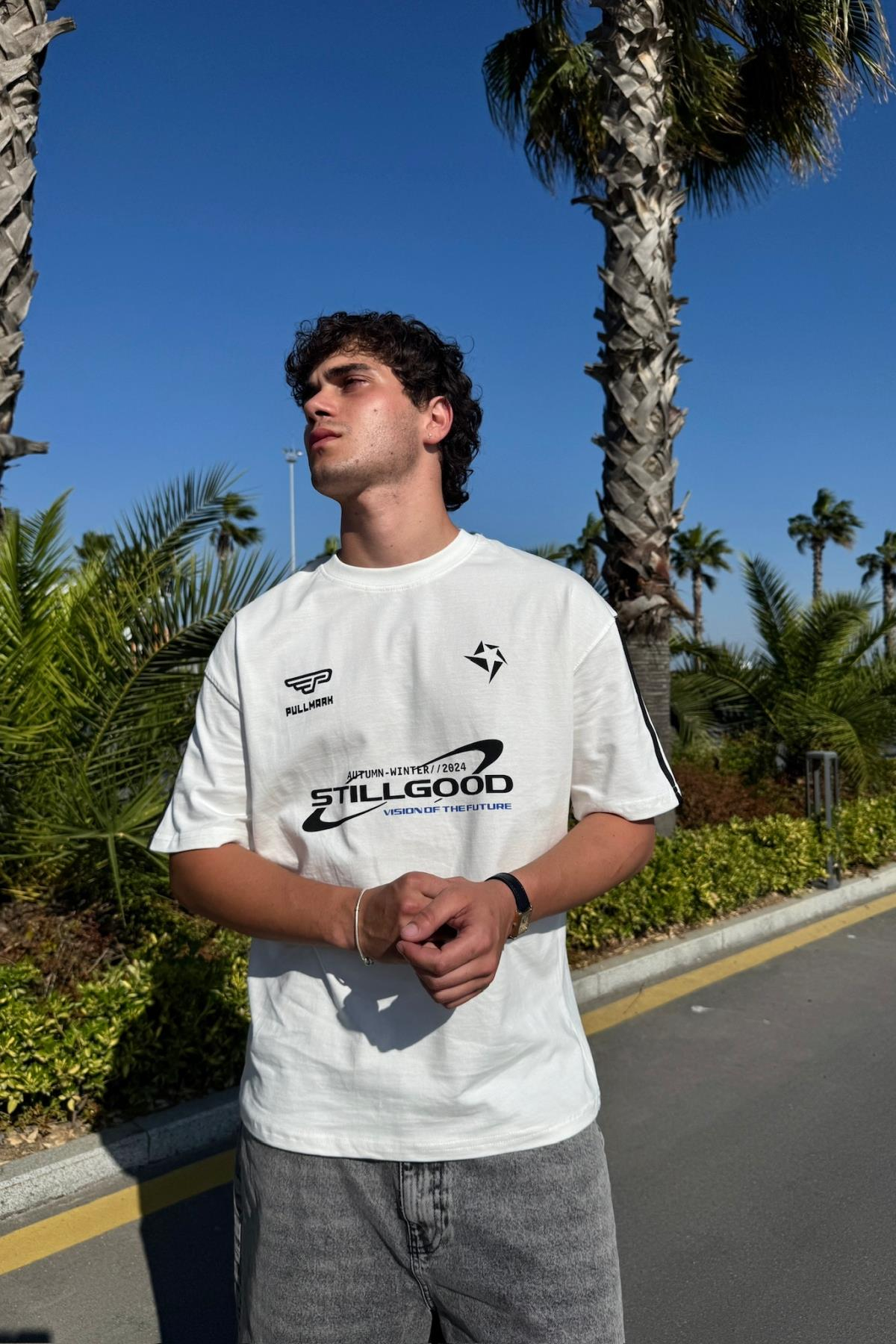 Stillgood Baskılı Krem Oversize Tshirt PM01
