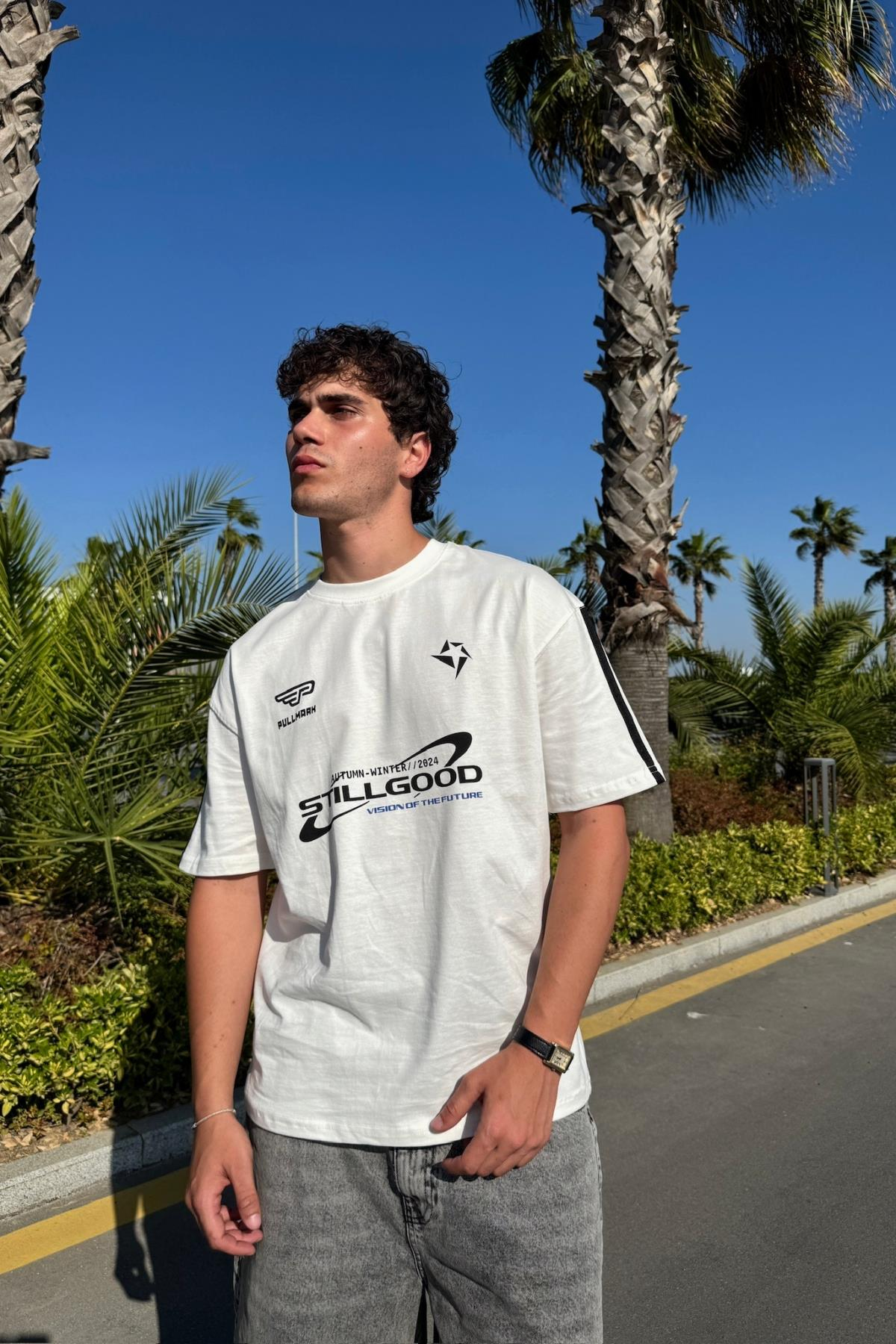 Stillgood Baskılı Krem Oversize Tshirt PM01