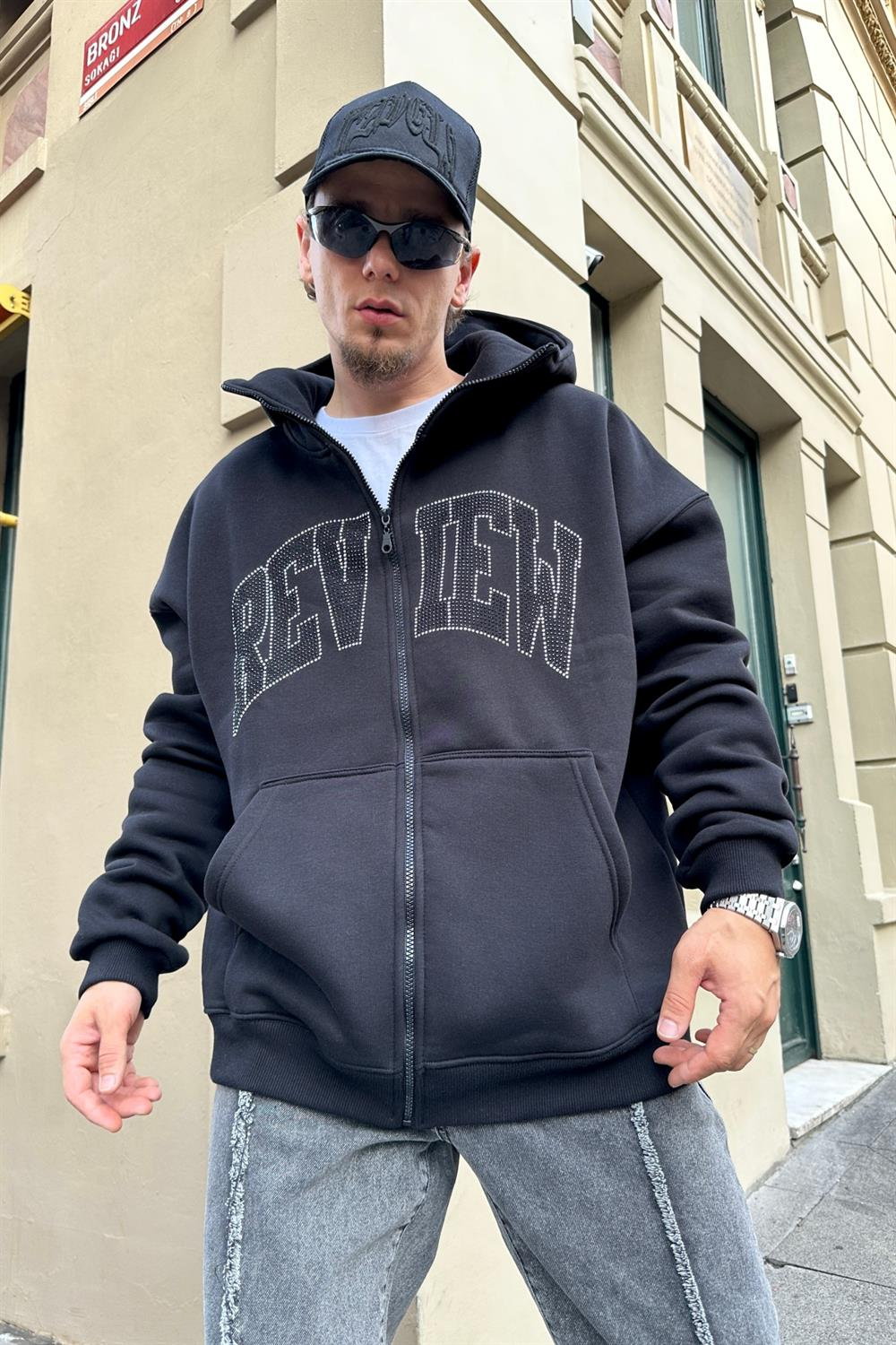 Taş Baskılı Siyah Zipper Sweatshirt SW879