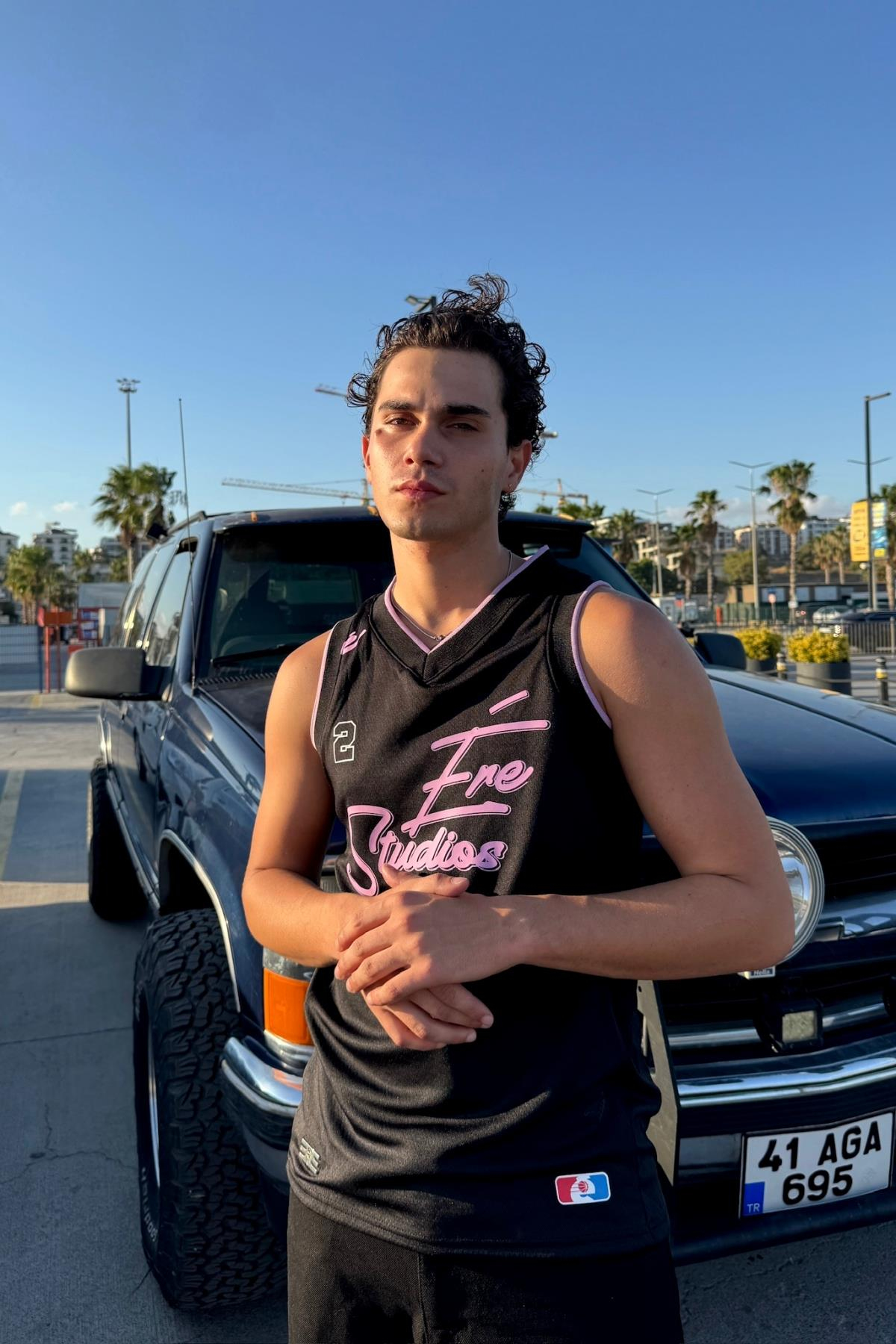 V Yaka Regular Fit File Kumaş Tshirt