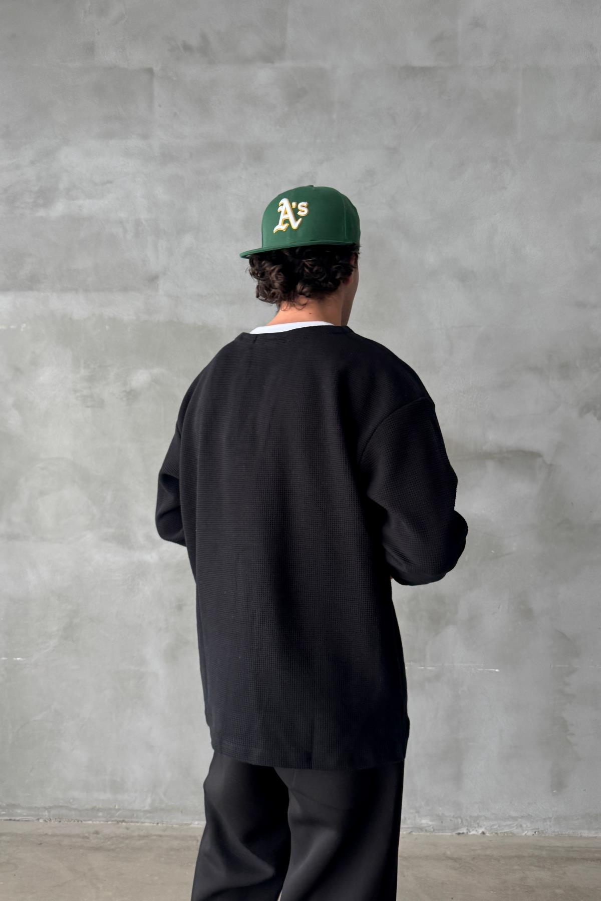 Waffle Kumaş Siyah Oversize Sweatshirt